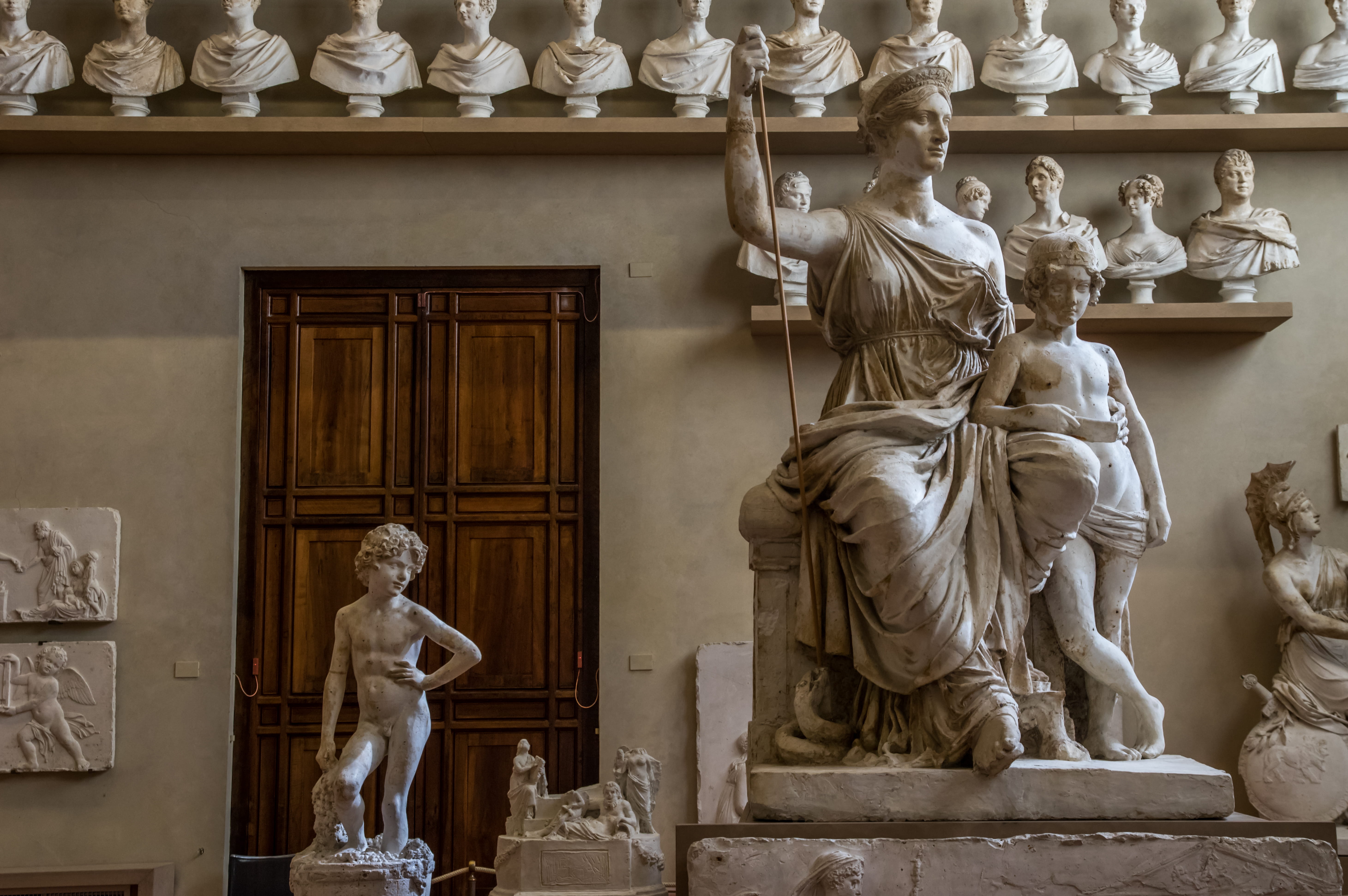 portrait, building, 5K, day, museum, the past, creativity, craft, female likeness, sculpture, male likeness, italia, building exterior, solid, rome, art and craft, HD Wallpaper