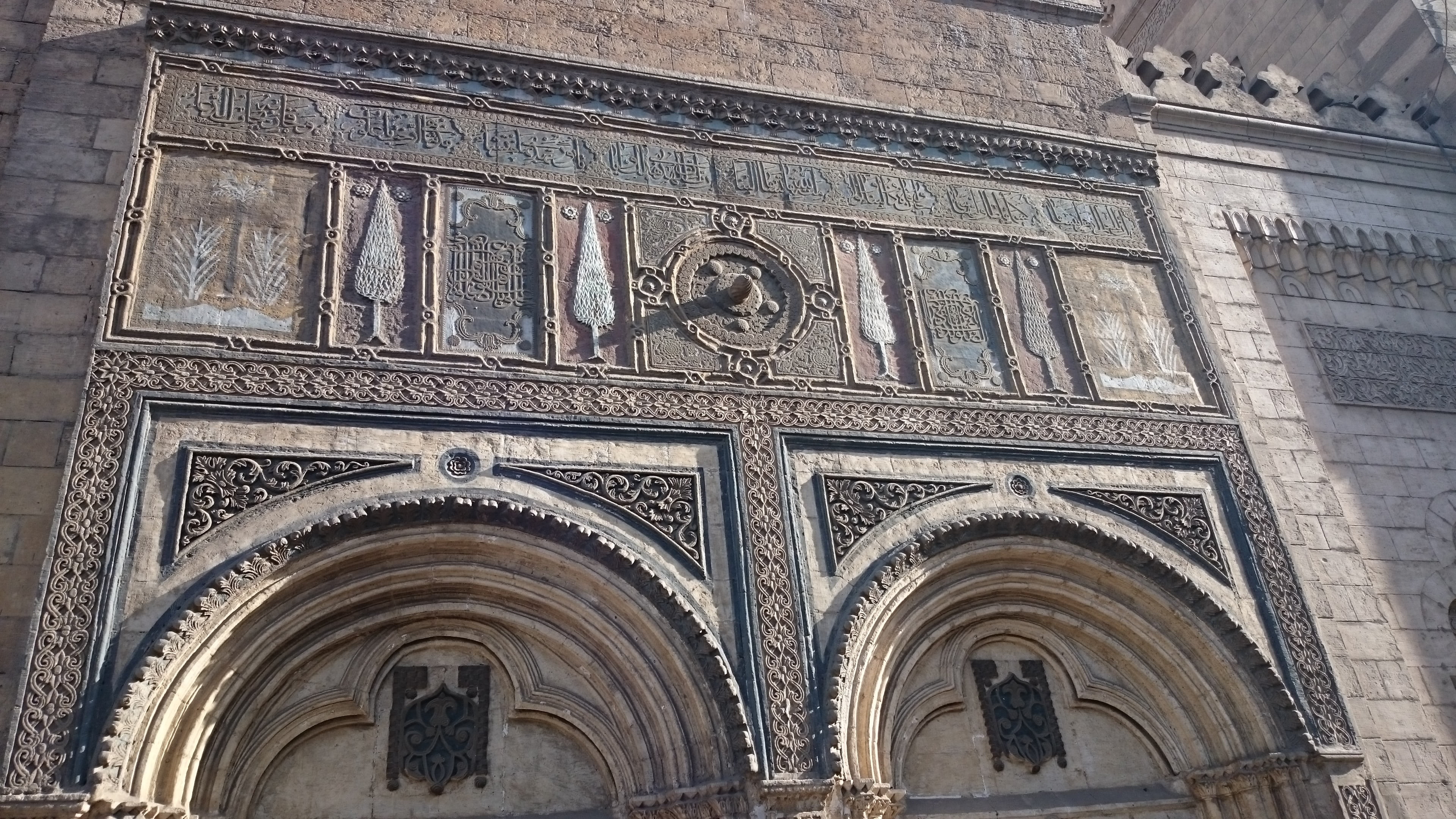 built structure, arch, art and craft, mosque, carving, 4K, low angle view, egypt, ornate, building exterior, carving - craft product, azhar, religion, HD Wallpaper