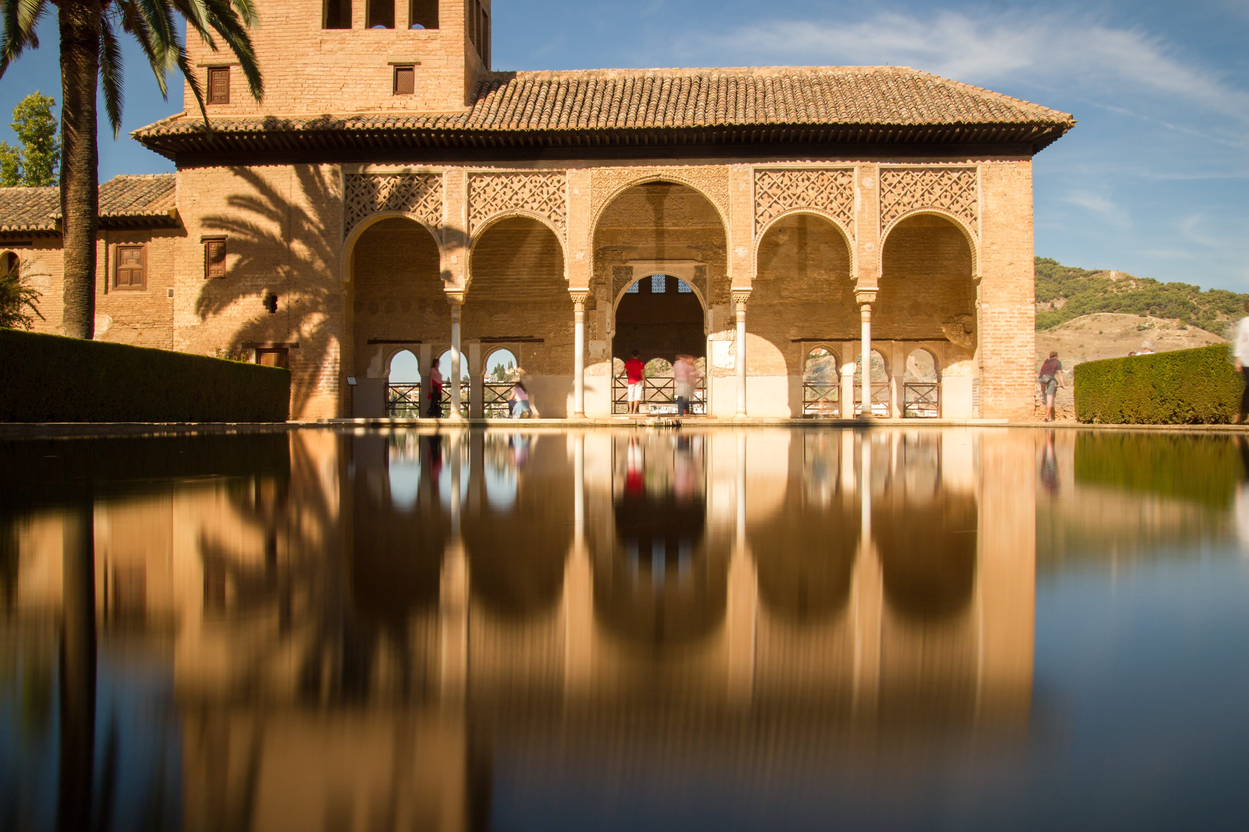 lake, men, fortress complex, palm tree, tourism, city, water, islam, muslim art, building exterior, architecture, 4K, group of people, nature, holiday, HD Wallpaper