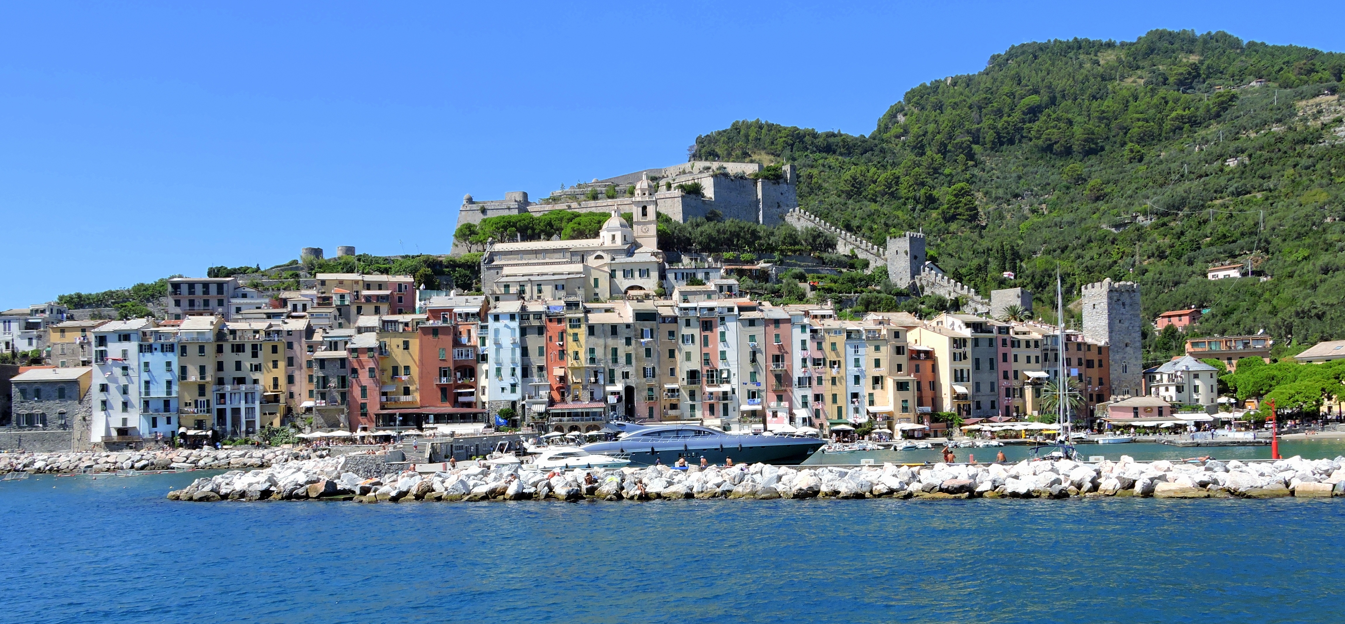 building, coastline, italy, nature, travel destinations, nautical vessel, houses, 4K, building exterior, city, sky, sea, beach, outdoors, land, water, HD Wallpaper