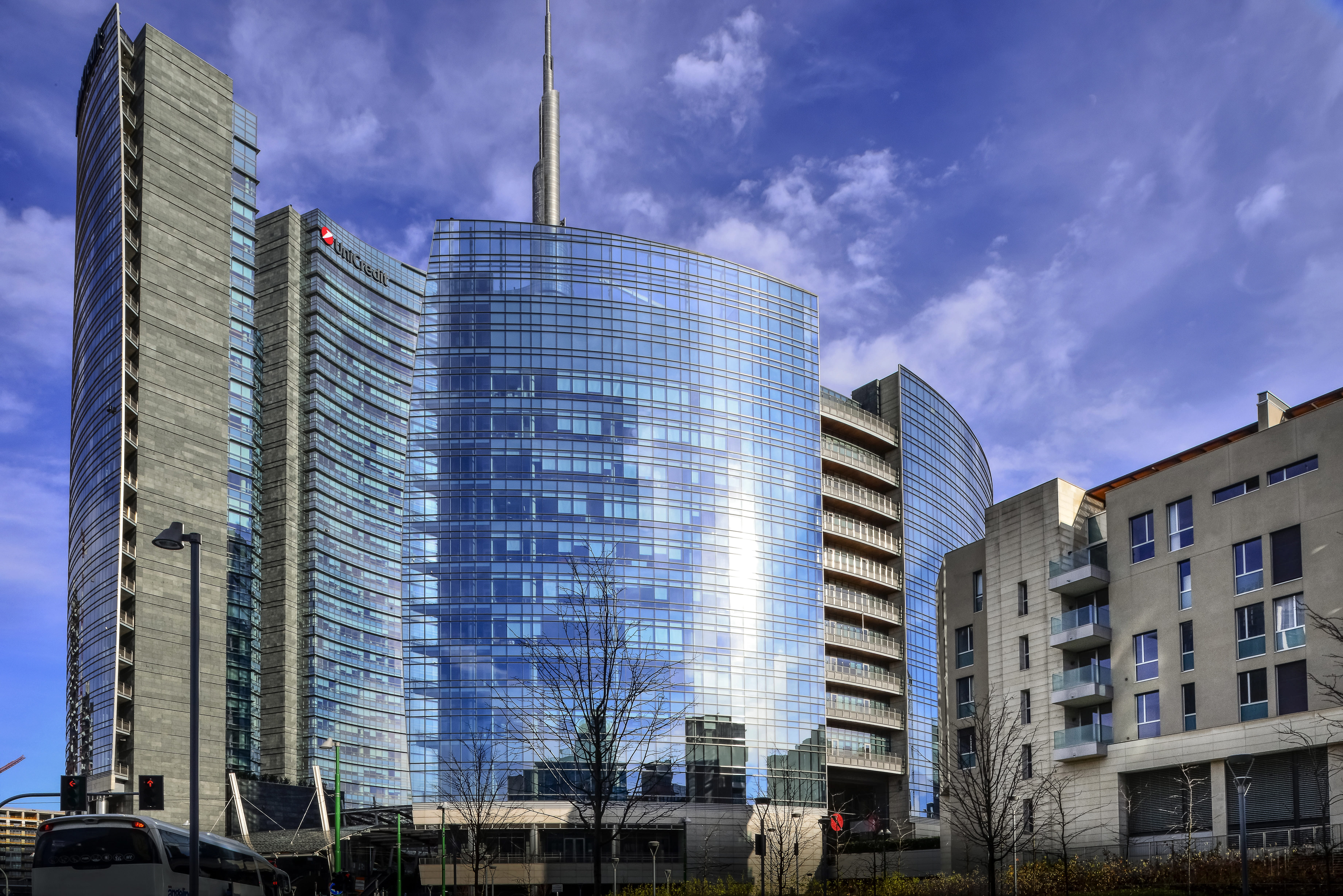 city, Fashion, tall - high, office, skyscrapers, outdoors, 5K, nature, architecture, built structure, no people, Lombardy, financial district, building, HD Wallpaper
