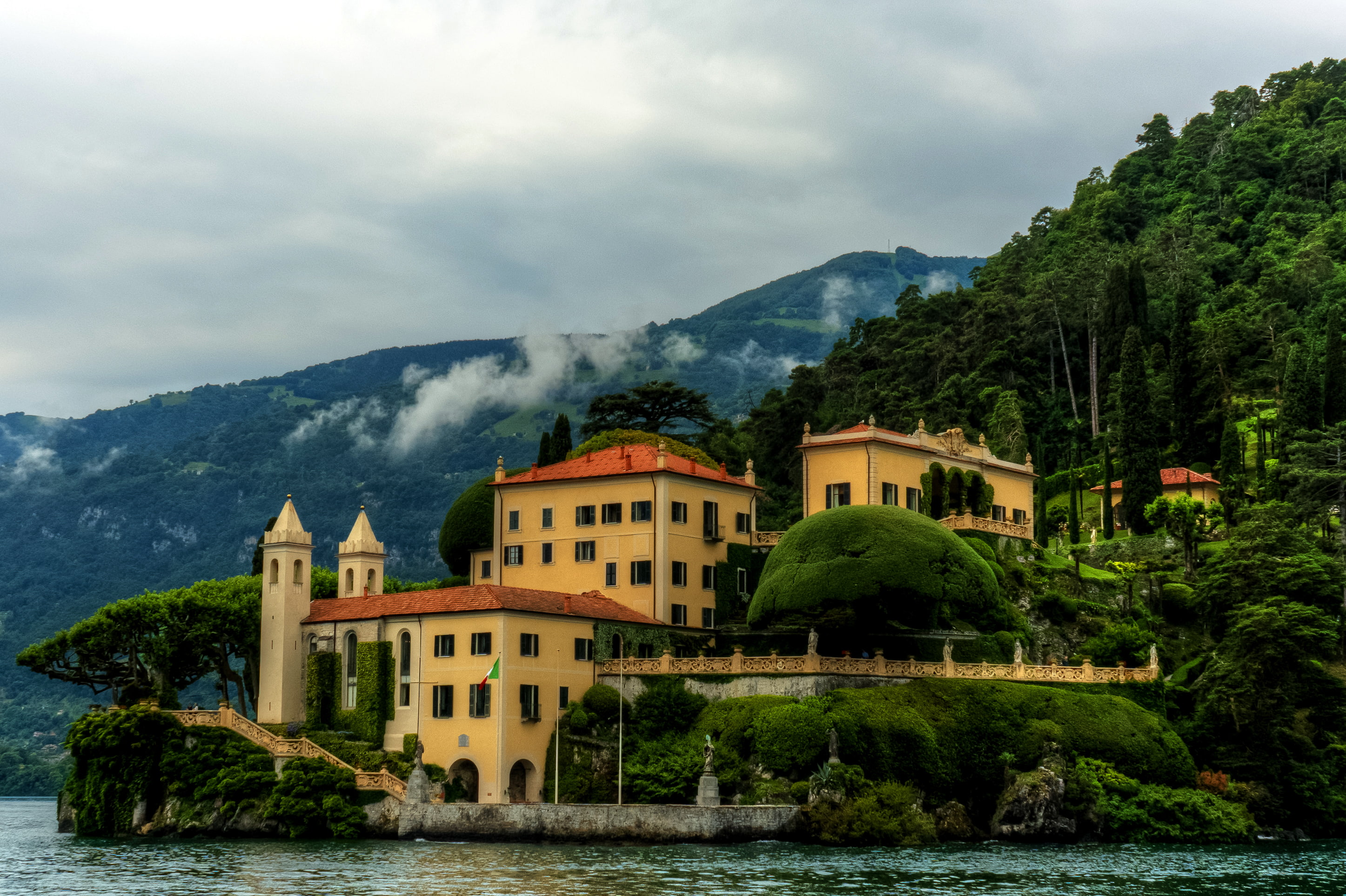 Italy, mountains, sea, Villa Balbianello, Villa, coast, house, trees, 2K, Lombardy, HD Wallpaper