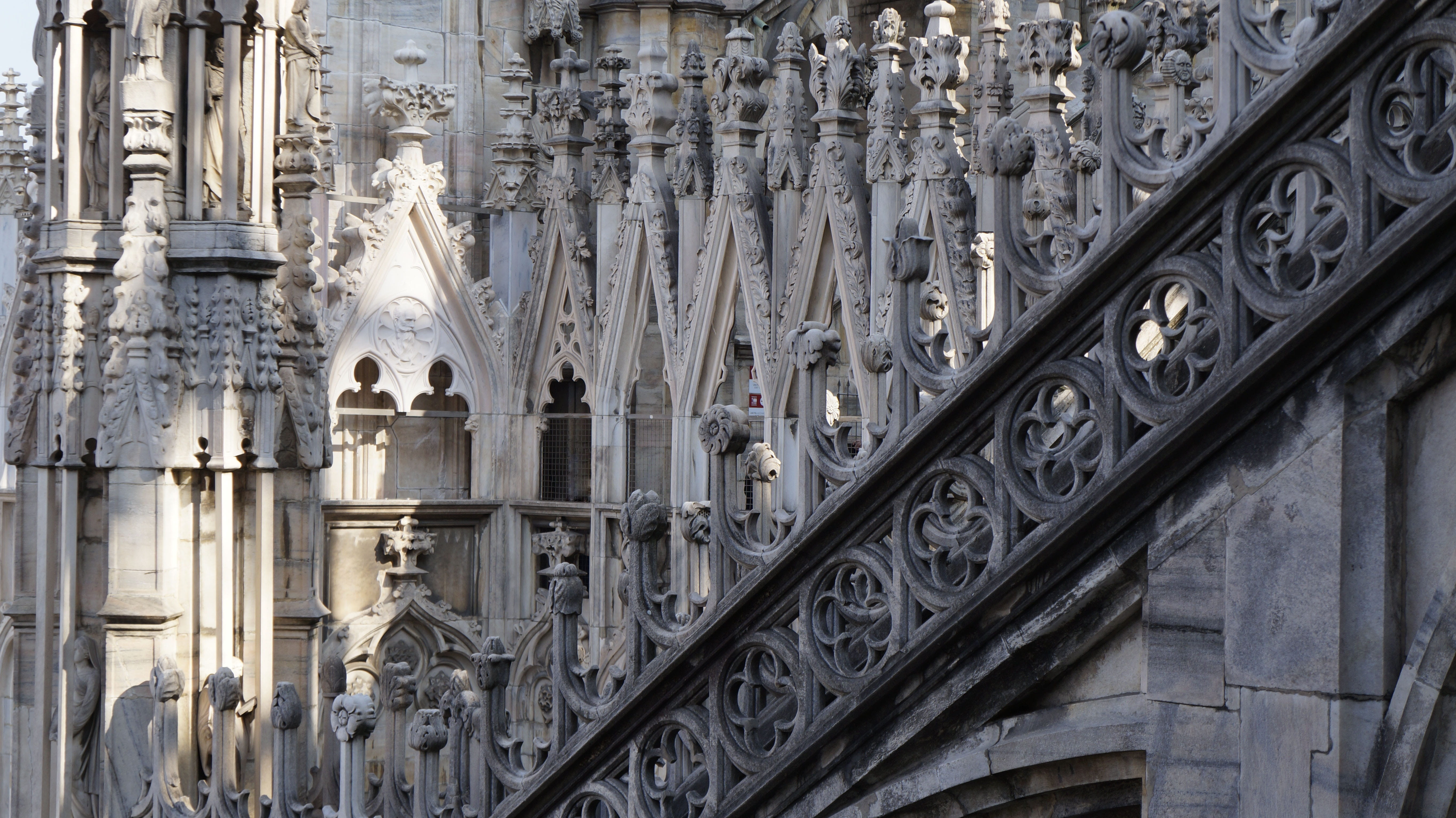 building exterior, belief, history, religion, ancient, architectural column, built structure, low angle view, the past, architecture and art, carving, italy, HD Wallpaper