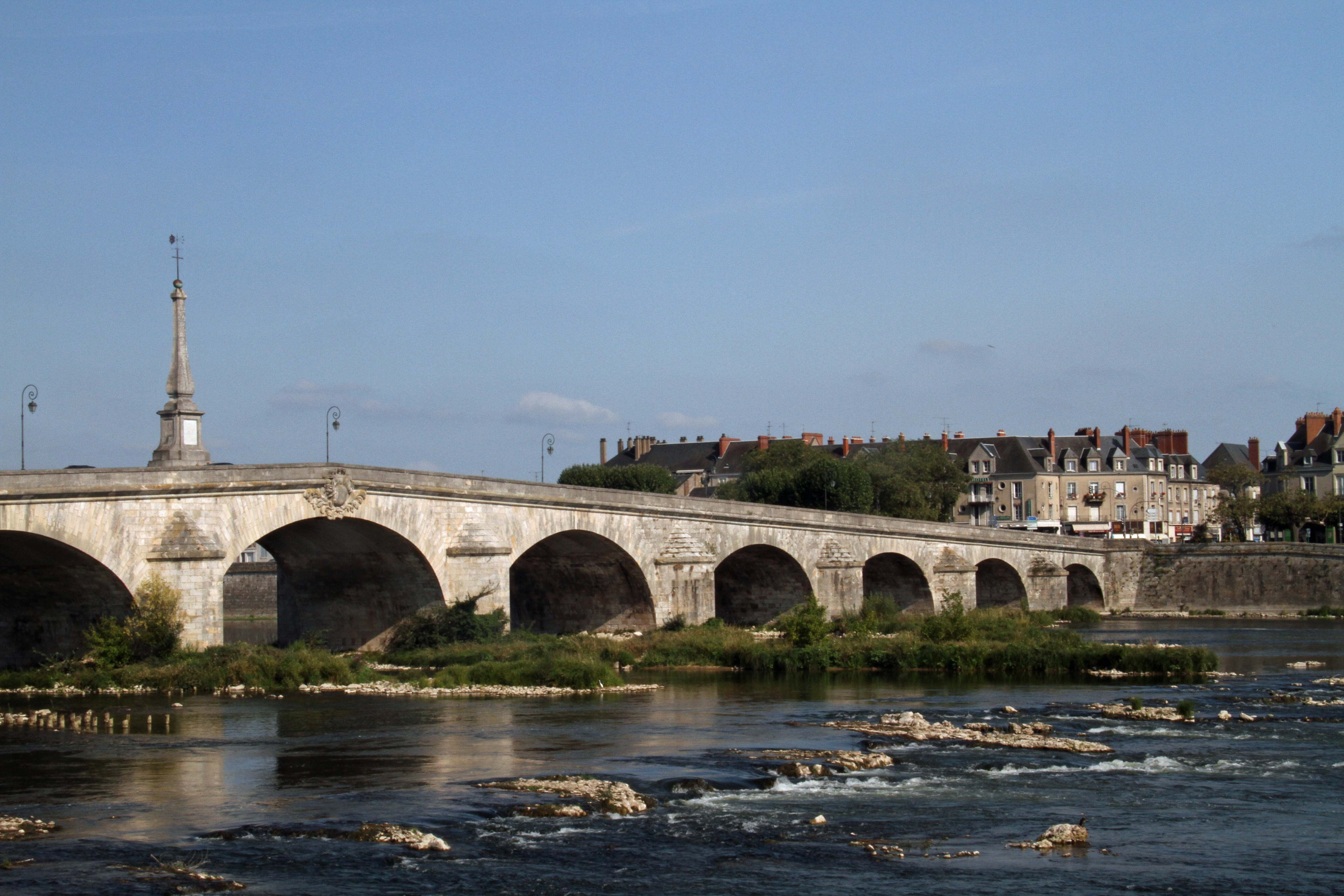 water, history, arched, building exterior, building, blois, no people, built structure, landscape, city, bridge - Man Made Structure, 5K, transportation, HD Wallpaper