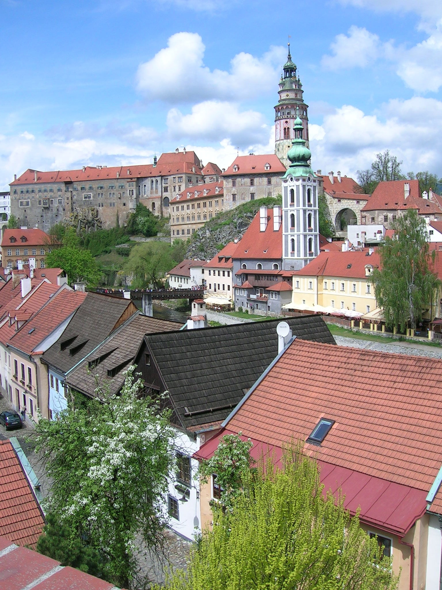 tower, cloud - sky, nature, no people, townscape, religion, roof tile, sky, krumlov, roof, plant, architecture, place of worship, built structure, landmark, Phone HD Wallpaper