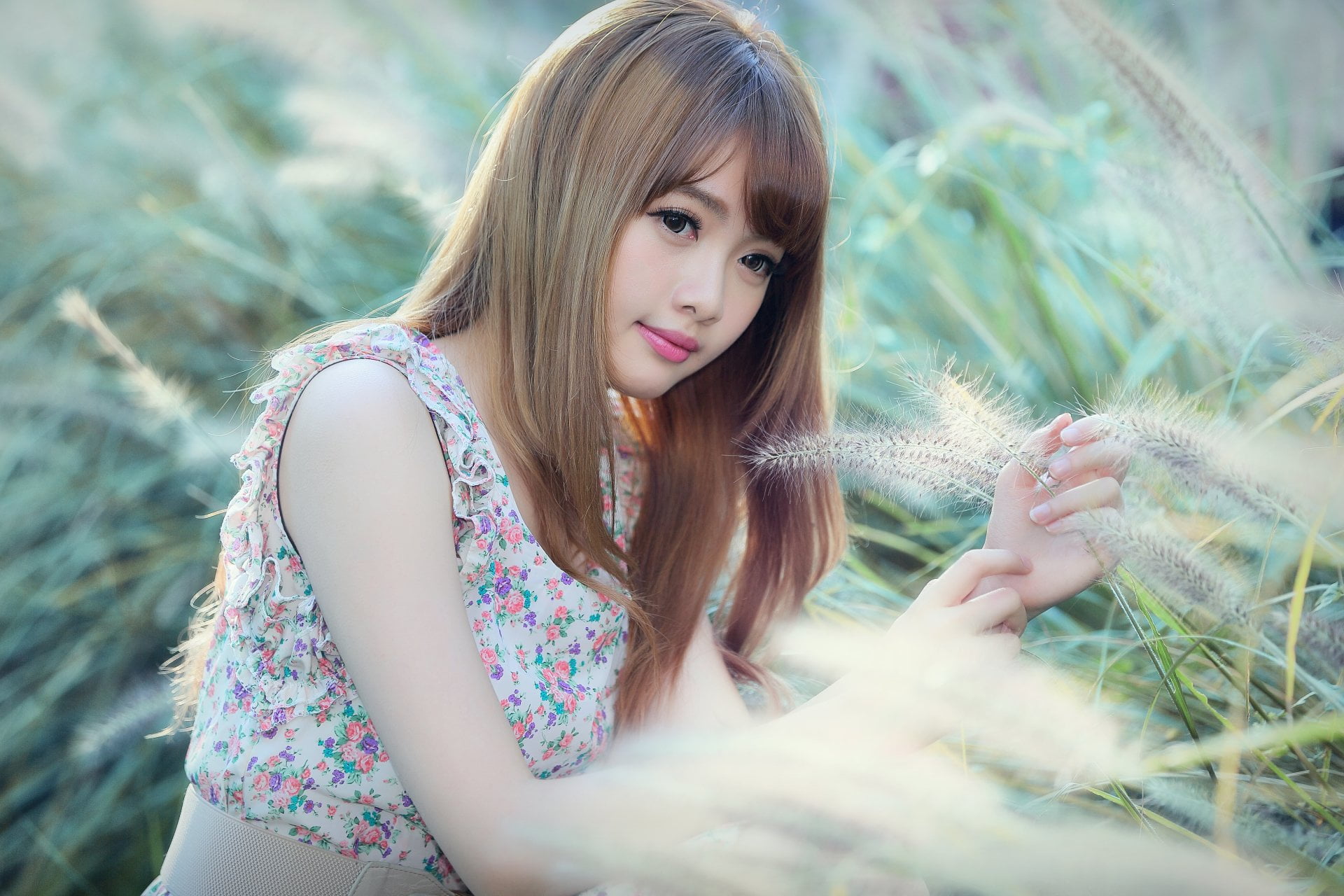 leisure activity, Asian, hair, Portrait, plant, casual clothing, beauty, Taiwanese, lifestyles, real people, young adult, teenager, long hair, outdoors, HD Wallpaper