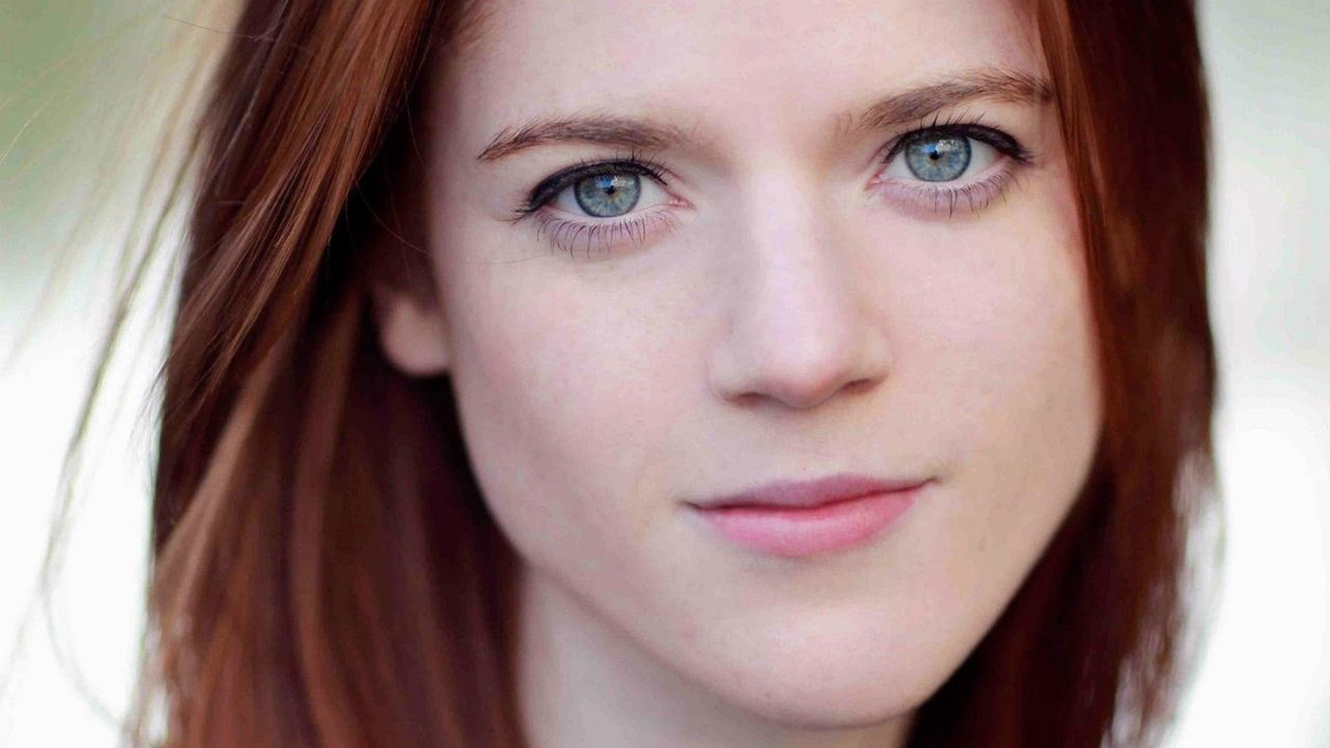 actress, eyes, looking at viewer, Rose Leslie, face, 1080P, smiling, redhead, women, HD Wallpaper