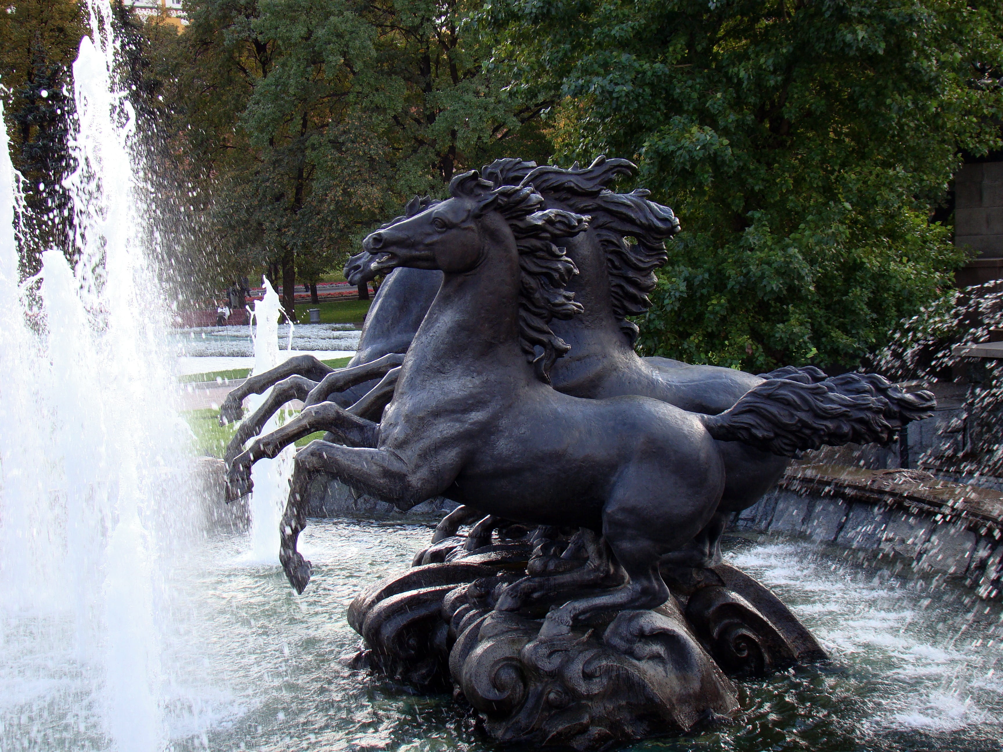 animal themes, water, russia, animal representation, plant, fountain, group of animals, splashing, 2K, sculpture, manezhnaya square, flowing water, tree, HD Wallpaper