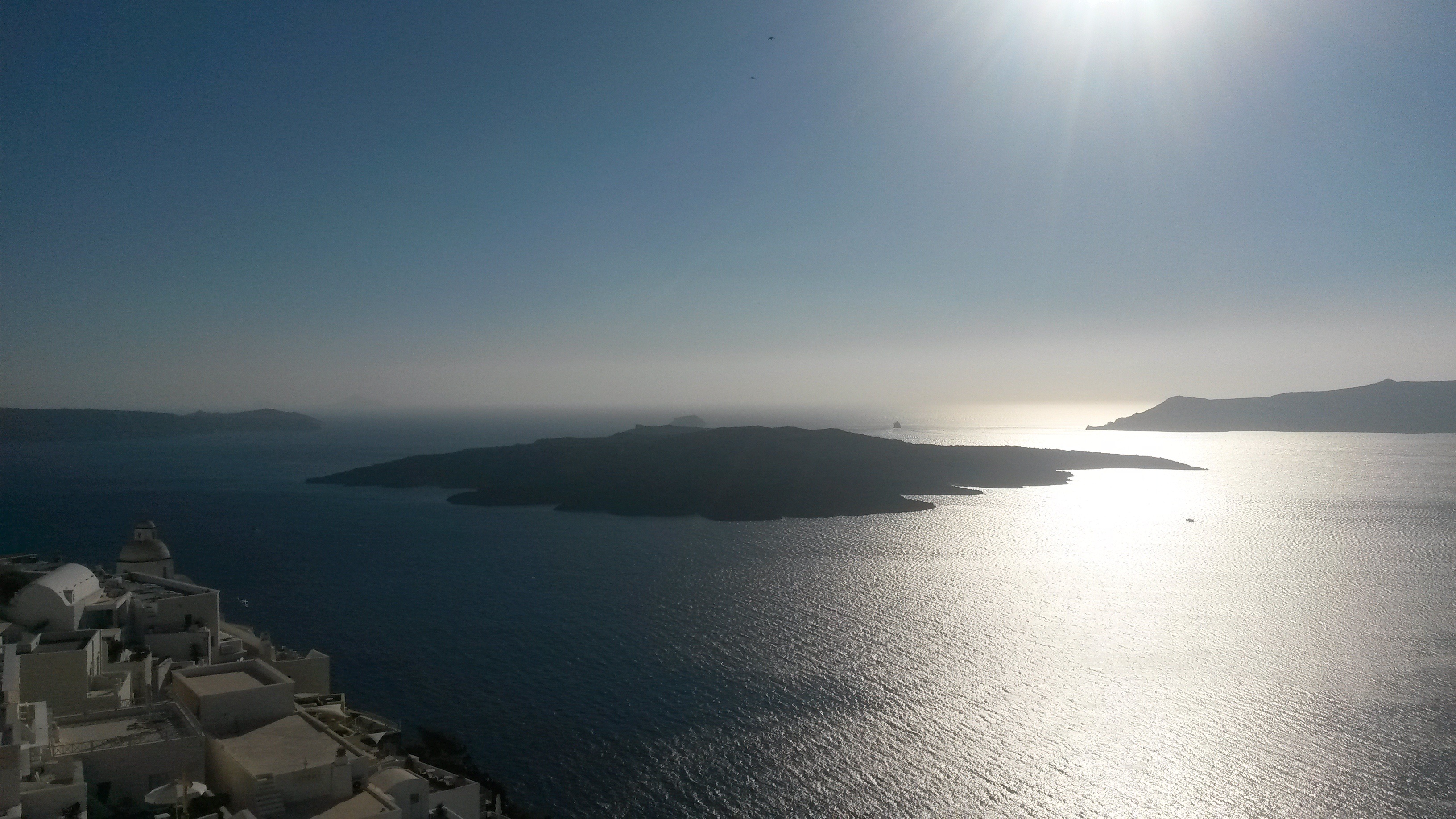 horizon over water, sunlight, no people, sun, mountain, 2K, sea, sky, travel destinations, beauty in nature, horizon, tranquil scene, blue, water, nature, HD Wallpaper