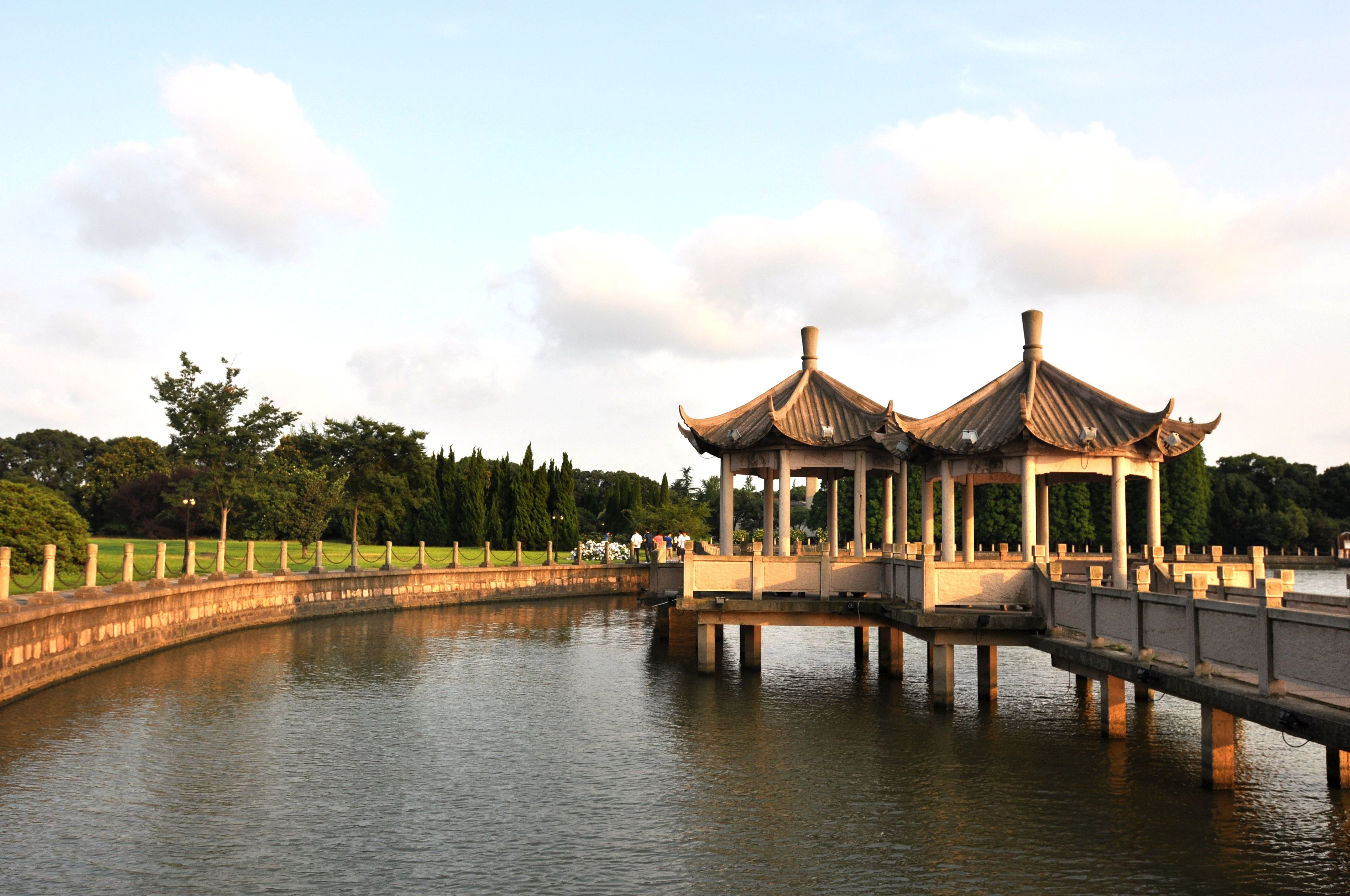 water, classical style, famous Place, Jiangnan, lake, cloud - sky, bridge, asia, waterfront, watertown, tree, no people, 4K, religion, travel Destinations, HD Wallpaper