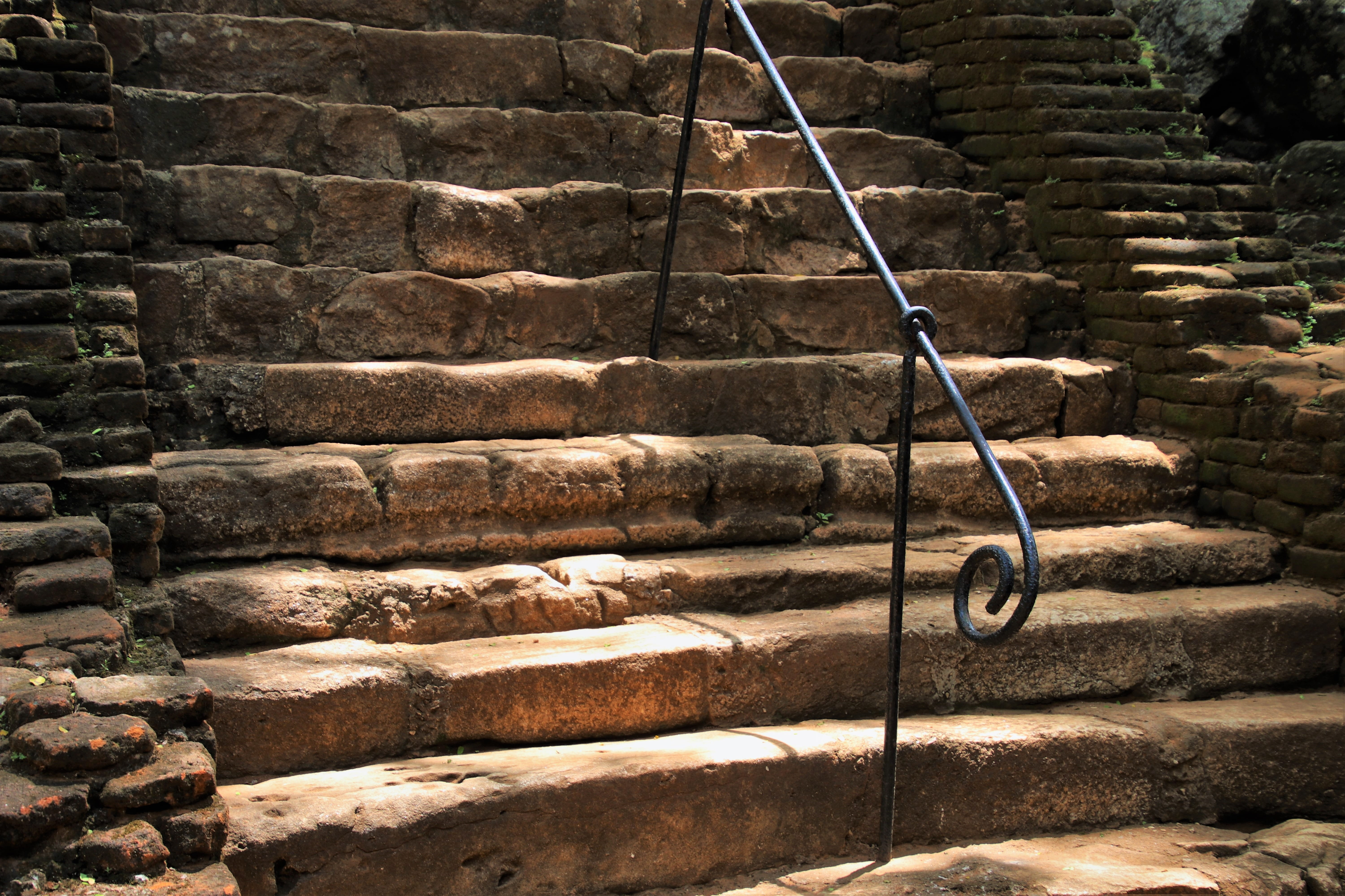 in the shadows, brick, metal, sri lanka, old, stone wall, built structure, solid, absence, architecture, sunlight, nature, monument, monuments, wooden, HD Wallpaper