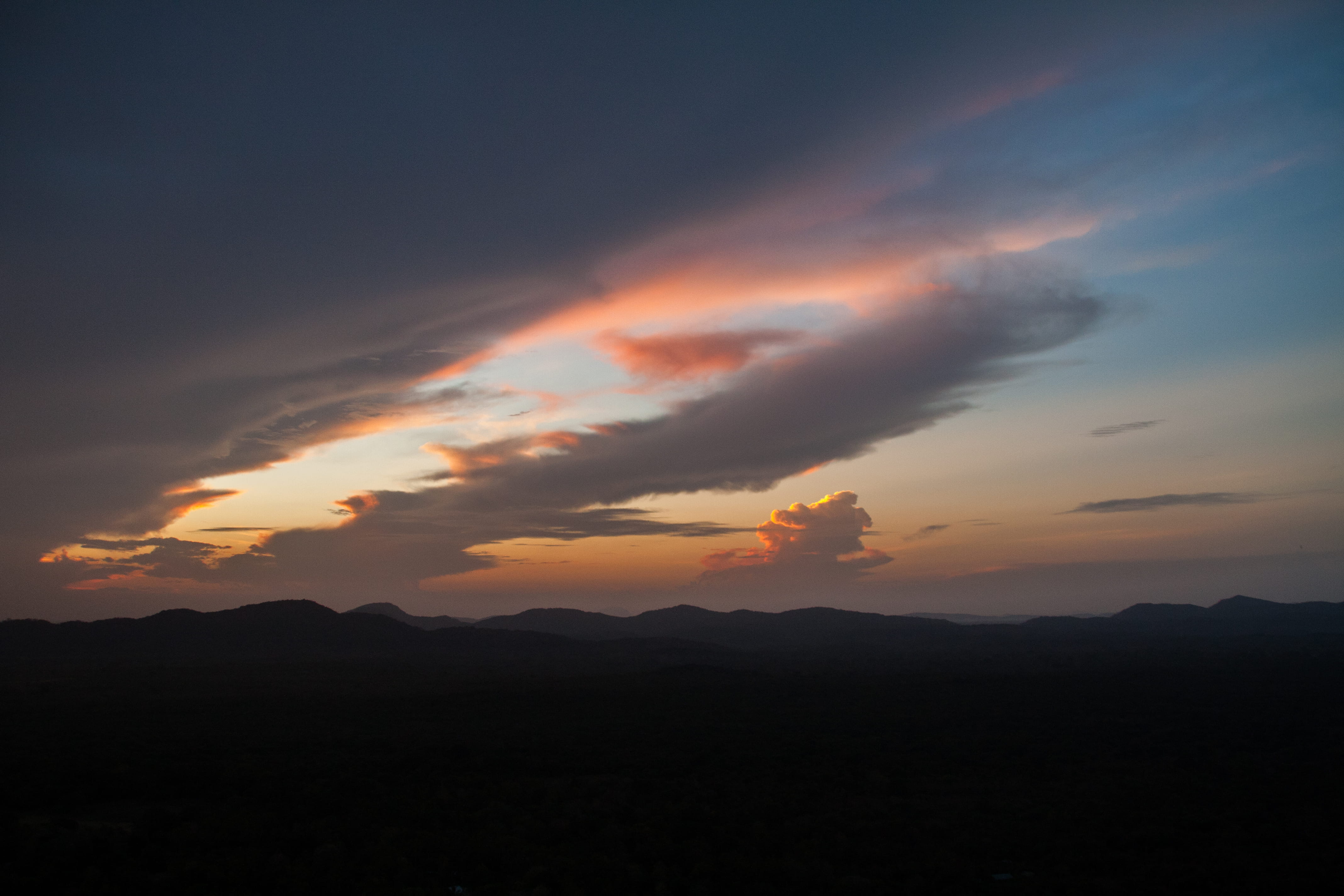 tranquil scene, sunlight, mountain range, non-urban scene, mountain peak, photography, sri lanka, sunset, orange sky, beauty in nature, cumulus, sky, orange color, HD Wallpaper