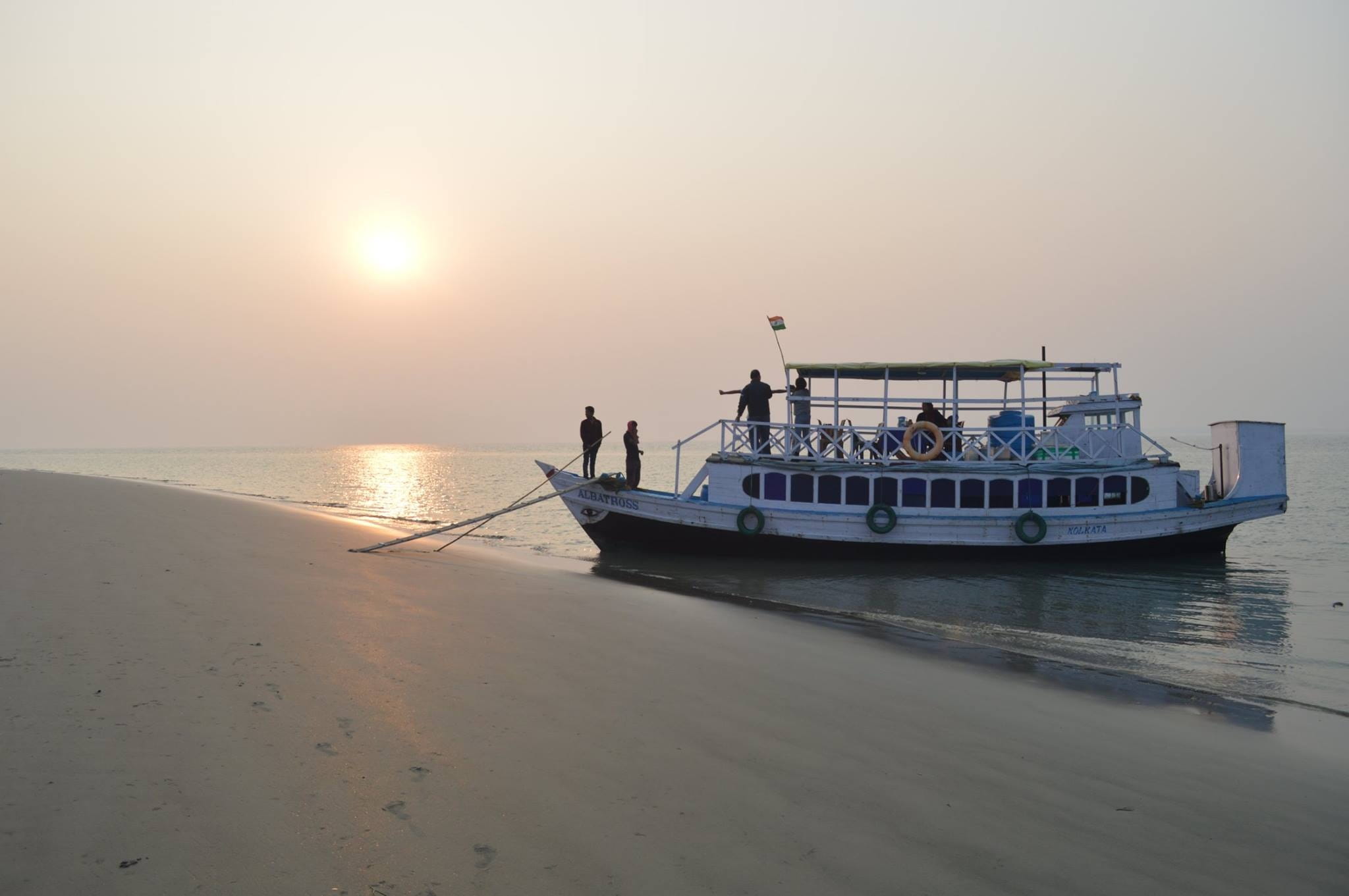 water, west bengal, passenger craft, mode of transportation, sun, outdoors, Sundarbans, horizon over water, transportation, nautical vessel, sunlight, crossindia, HD Wallpaper