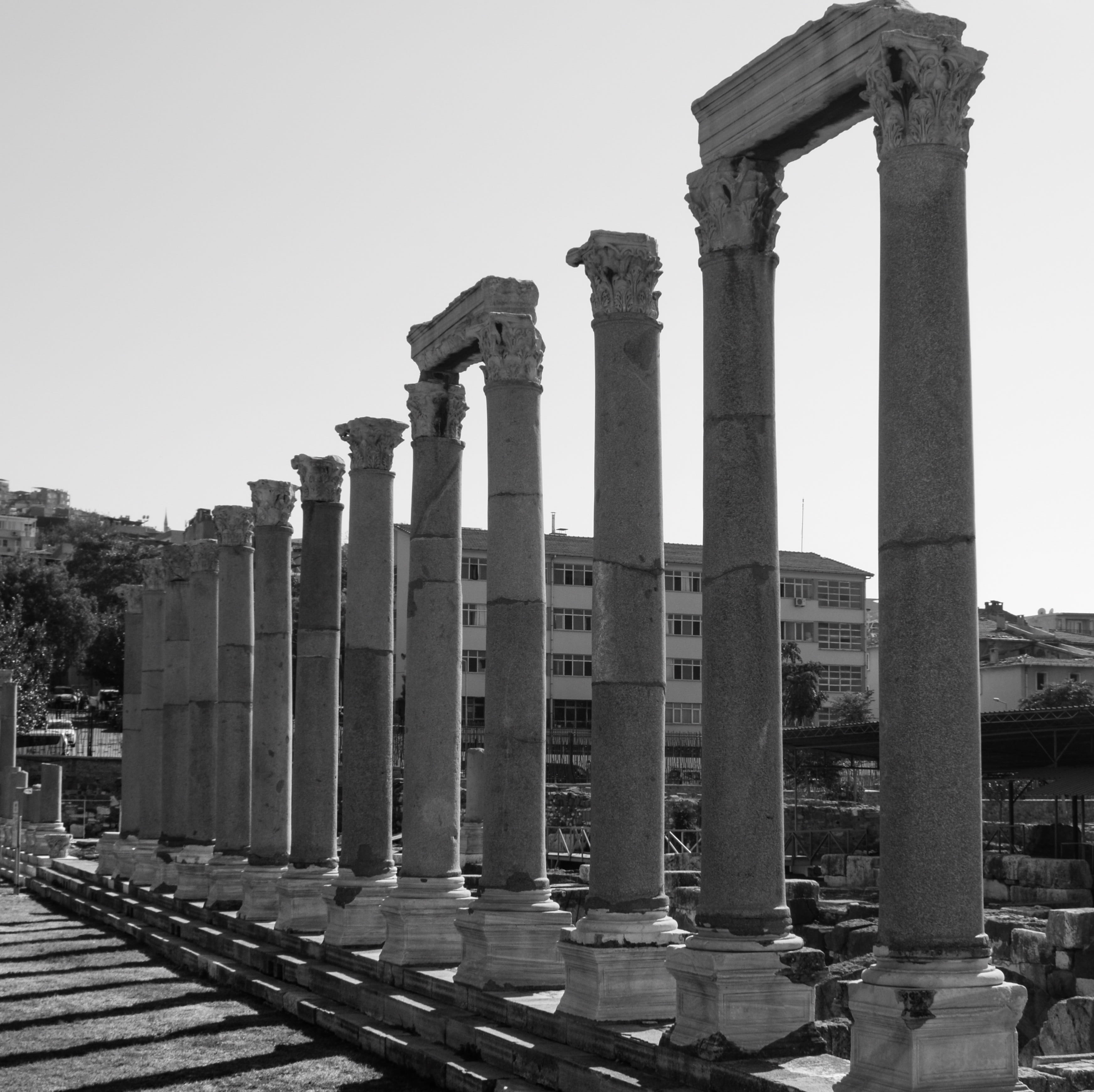 built structure, travel destinations, tourism, archaeology, clear sky, ruined, architectural column, city, ancient, architecture, place of worship, culture, HD Wallpaper
