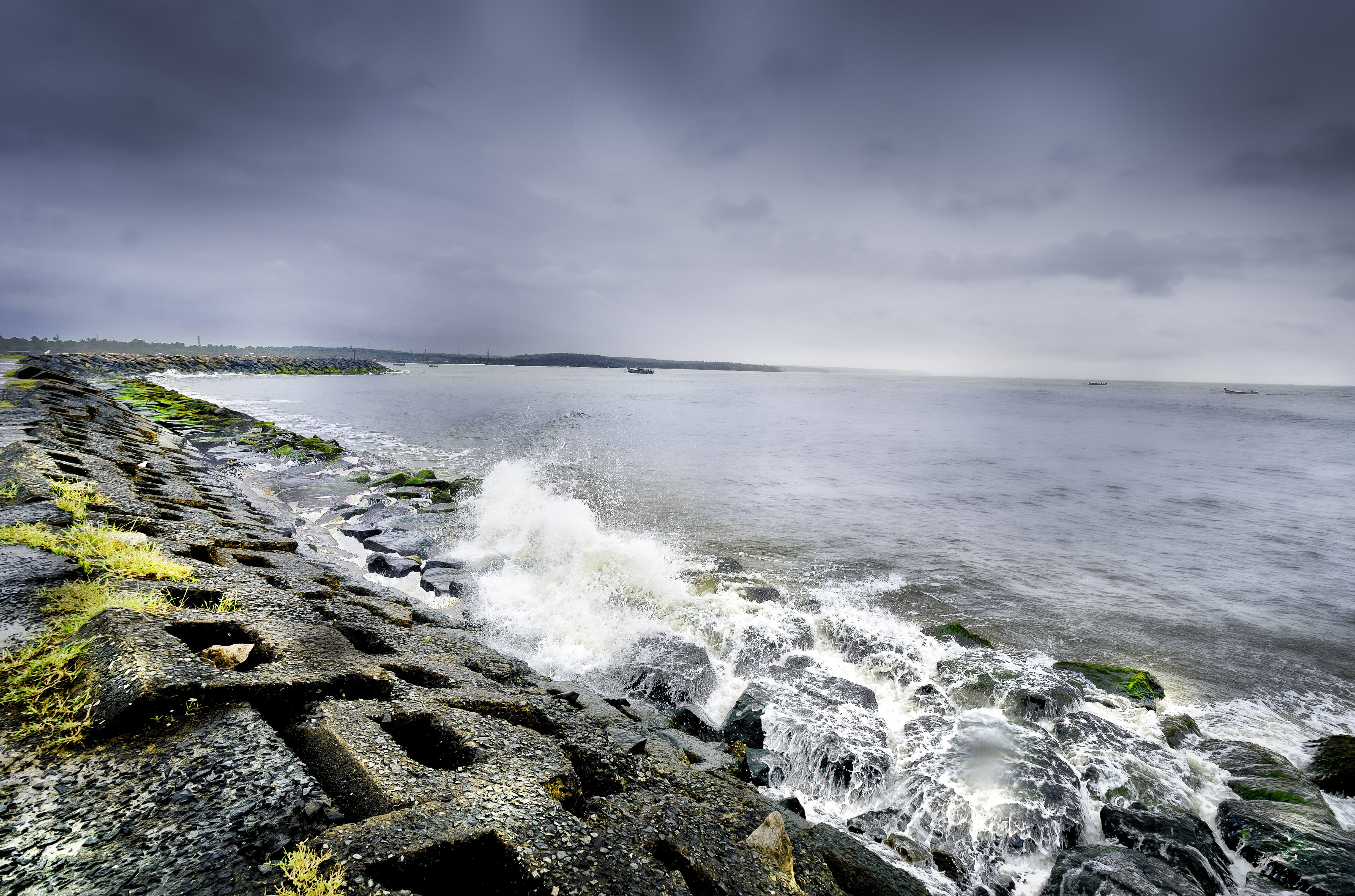 sky, no people, horizon over water, sea, power, nature, cloud - sky, hitting, beauty in nature, coast, waves, sport, outdoors, water, beach, tropical, vacation, HD Wallpaper