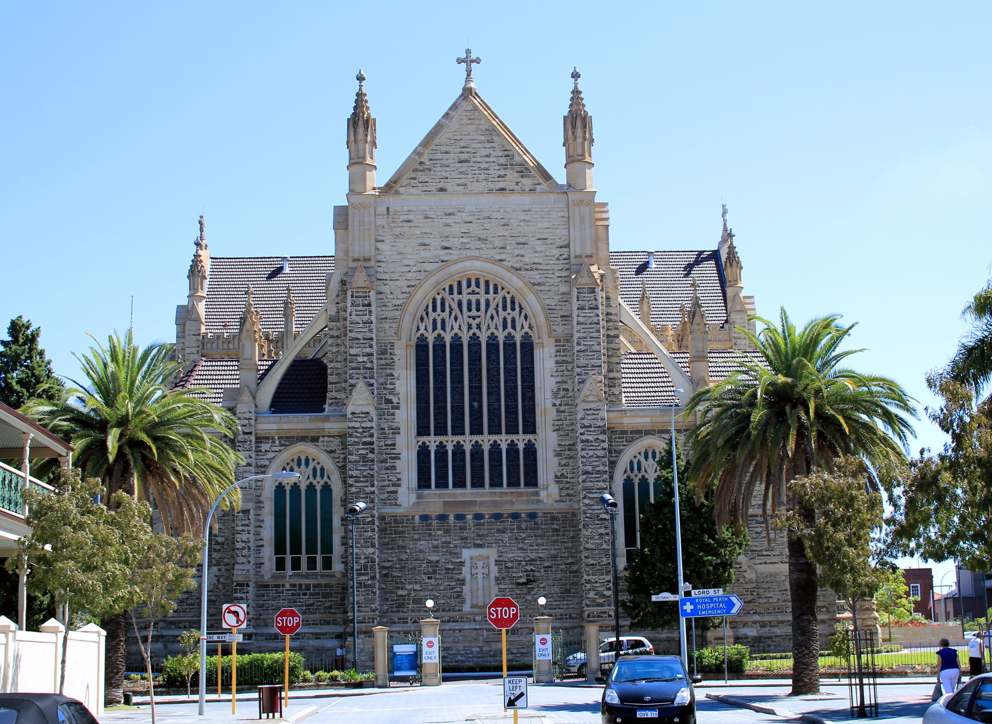 religion, Perth, car, place of worship, belief, western australia, spire, day, church, no people, tropical climate, St MaryS, tree, building exterior, christian, HD Wallpaper