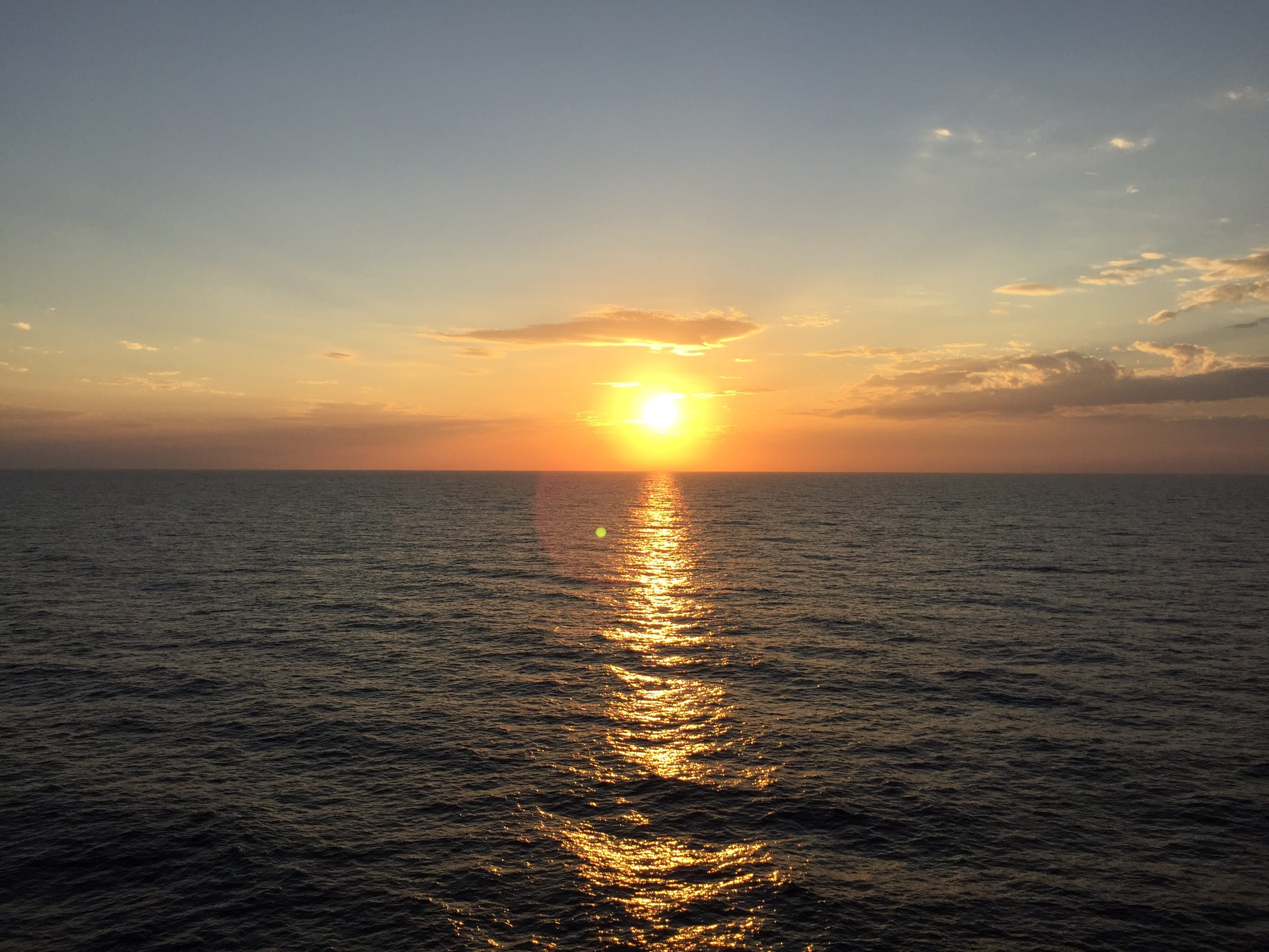 no people, nature, scenics - nature, tranquil scene, seascape, sun, freedom, sunlight, sunset, scenic, sea, cloud - sky, tourism, paradise, idyllic, water, HD Wallpaper