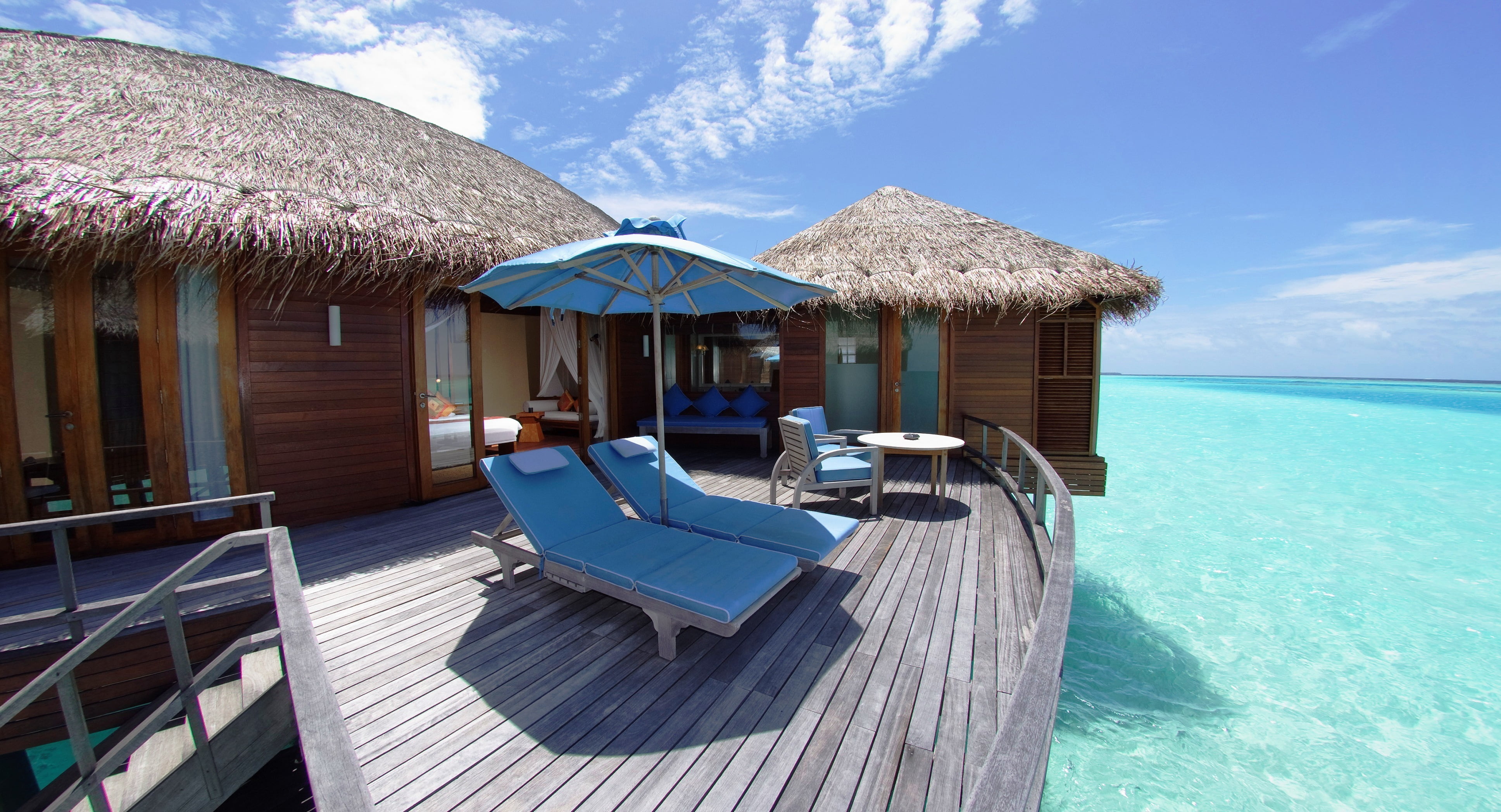 tropical Climate, beautiful, the Maldives, sea, swimming Pool, two, cloud - sky, travel Locations, caribbean Sea, vacations, chair, building exterior, no People, HD Wallpaper
