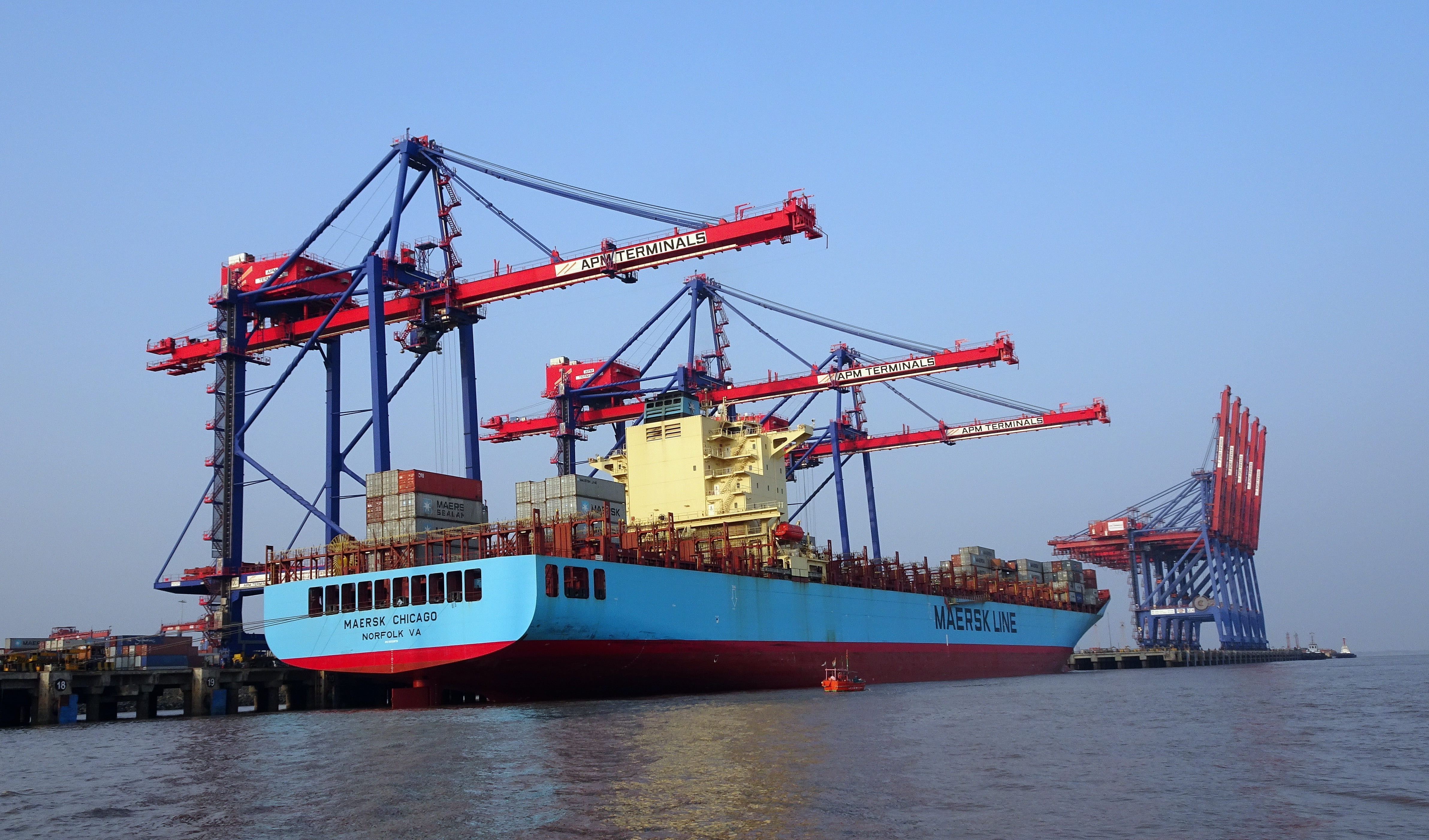 container, sky, industry, india, port, cargo container, crane, architecture, outdoors, container ship, sea, anchored, arabian sea, crane - construction machinery, HD Wallpaper