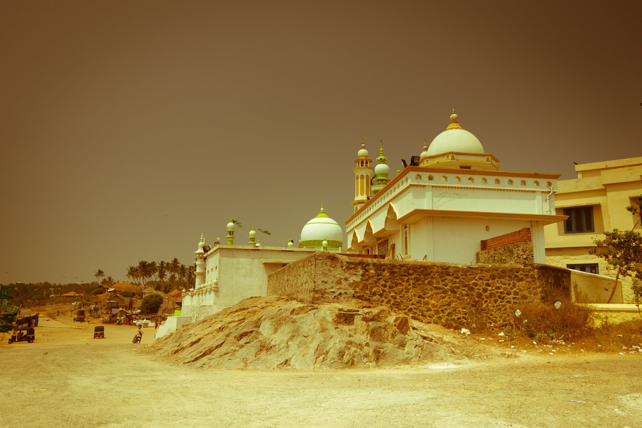the past, building exterior, religion, building, nature, built structure, place of worship, no people, spirituality, kerala, sunlight, belief, clear sky, HD Wallpaper