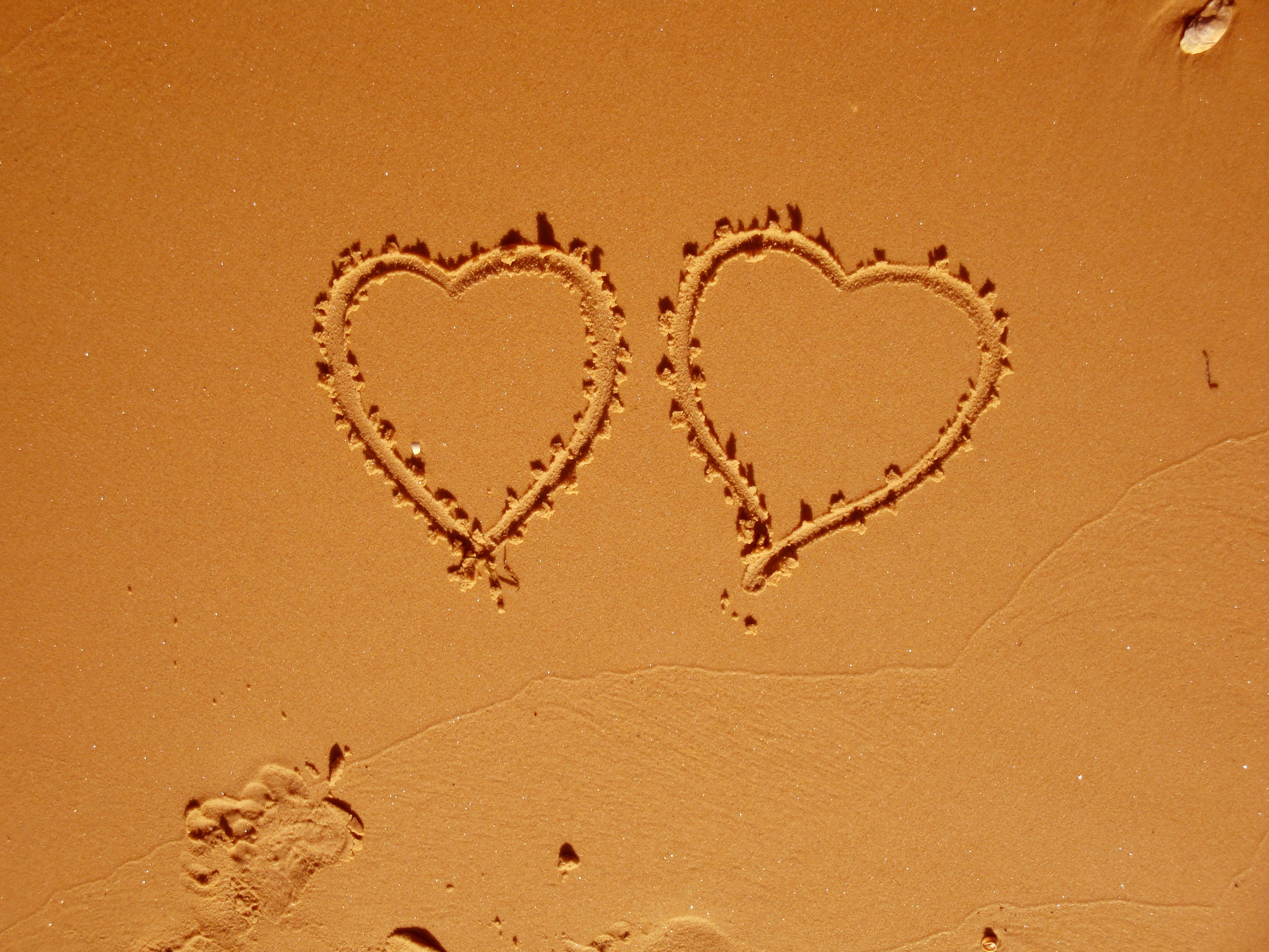 heart Shape, soul, positive emotion, backgrounds, beautiful, relationship, romantic, romance, feeling, emotion, affection, day, symbol, sunlight, marriage, HD Wallpaper