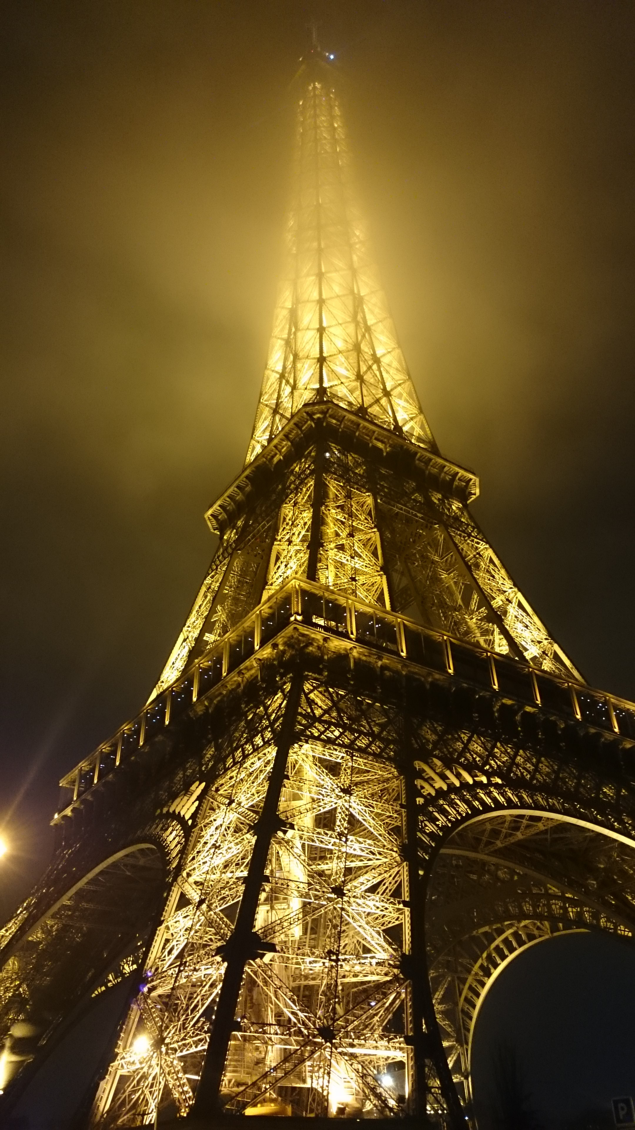 architectural feature, outdoors, metal, 4K, building exterior, travel destinations, tourism, no people, eifel tower, skyscraper, architecture, nature, Phone HD Wallpaper