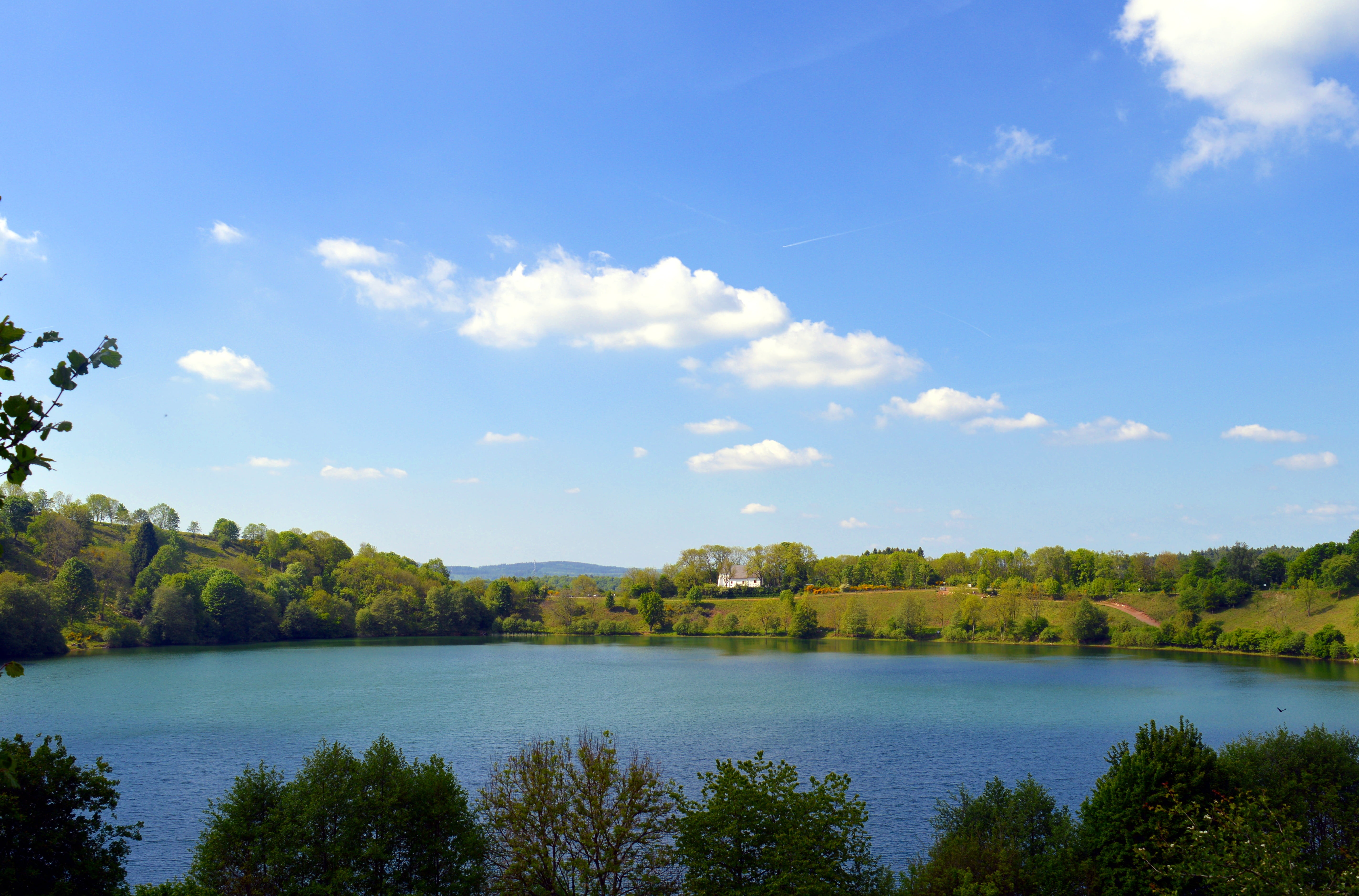 architecture, vulkaneifel, no people, eifel, totenmaar, landscape, leisure, water, destination, tree, panorama, beautiful, blue, environment, beauty in nature, HD Wallpaper