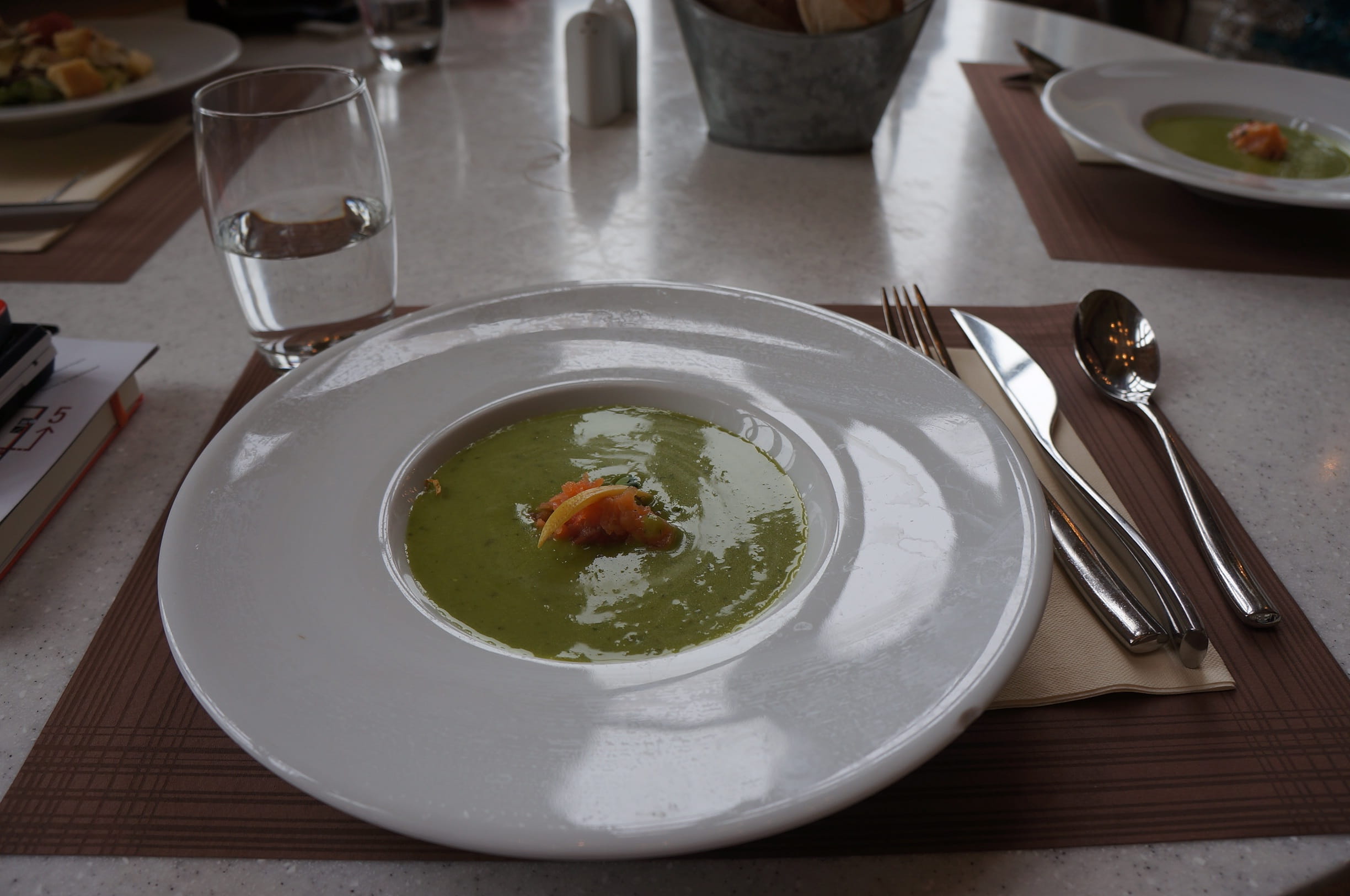 o porsche museum, soup bowl, glass, crockery, bowl, ready-to-eat, paris, no people, garnish, soup, indoors, knife, setting, meal, plate, france, spoon, HD Wallpaper