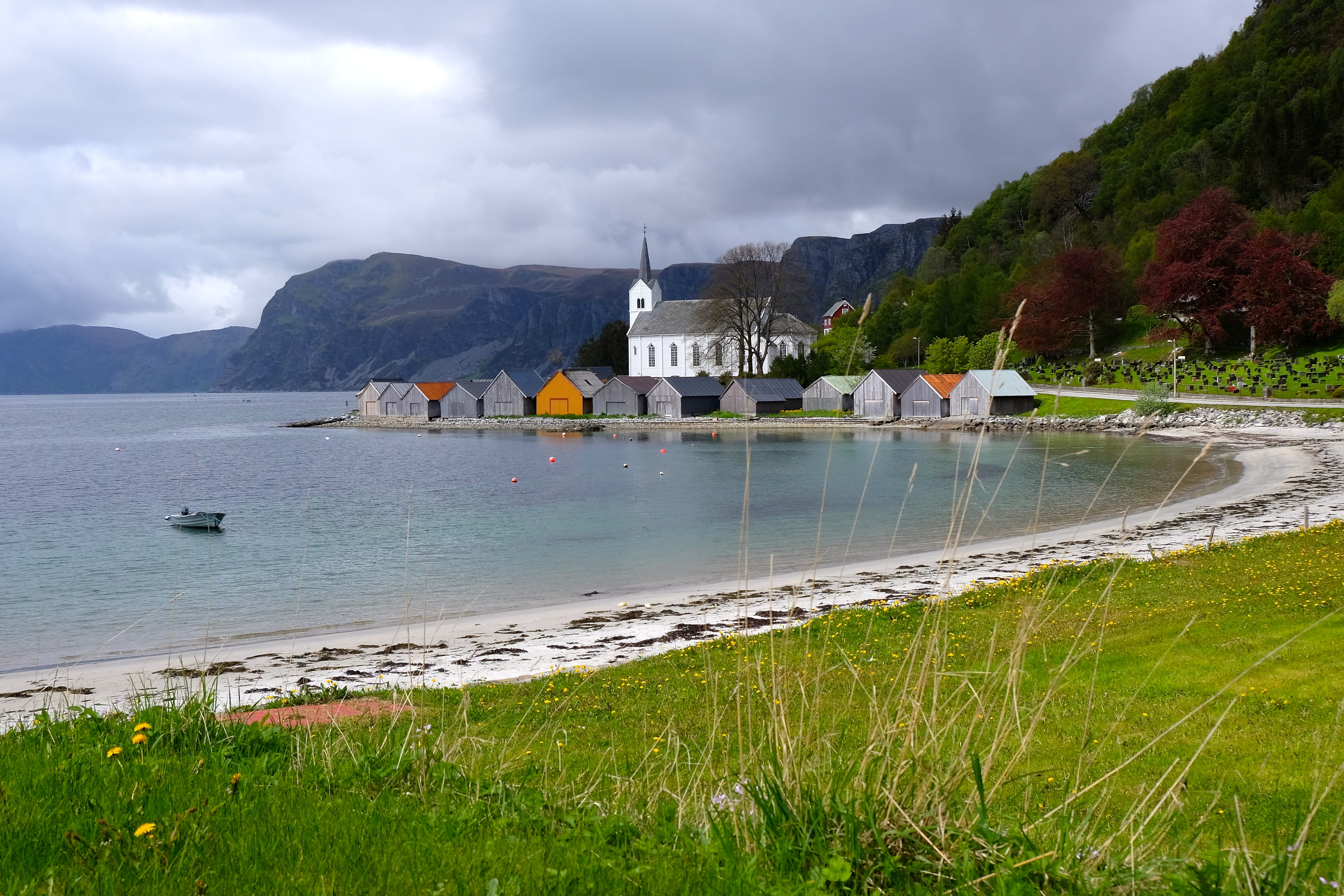 4K, nature, building, sea, outdoors, plant, norway, grass, architecture, mountain range, cloud - sky, day, built structure, nordfjord, building exterior, HD Wallpaper
