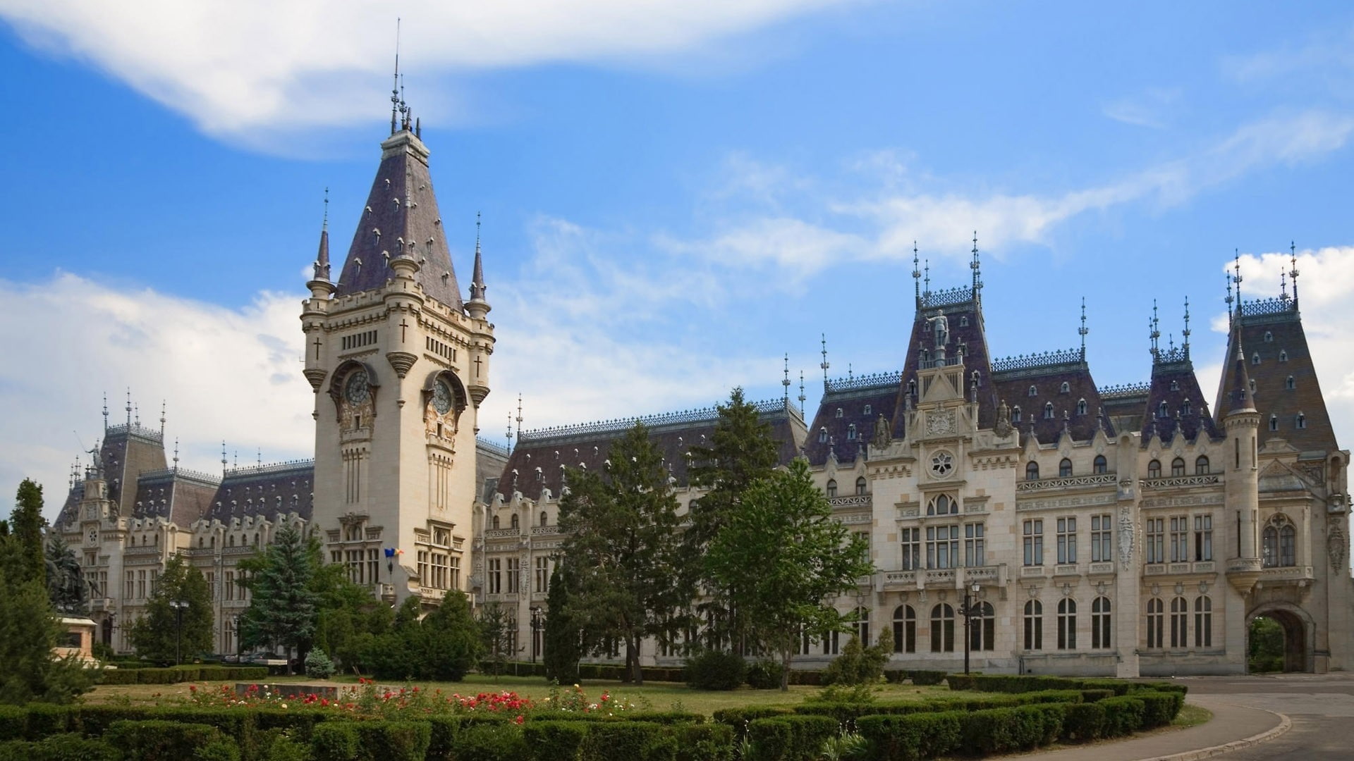 history, day, Iasi, Architecture, building exterior, built structure, tower, Building, travel, plant, nature, the past, government, Romania, outdoors, cloud - sky, HD Wallpaper