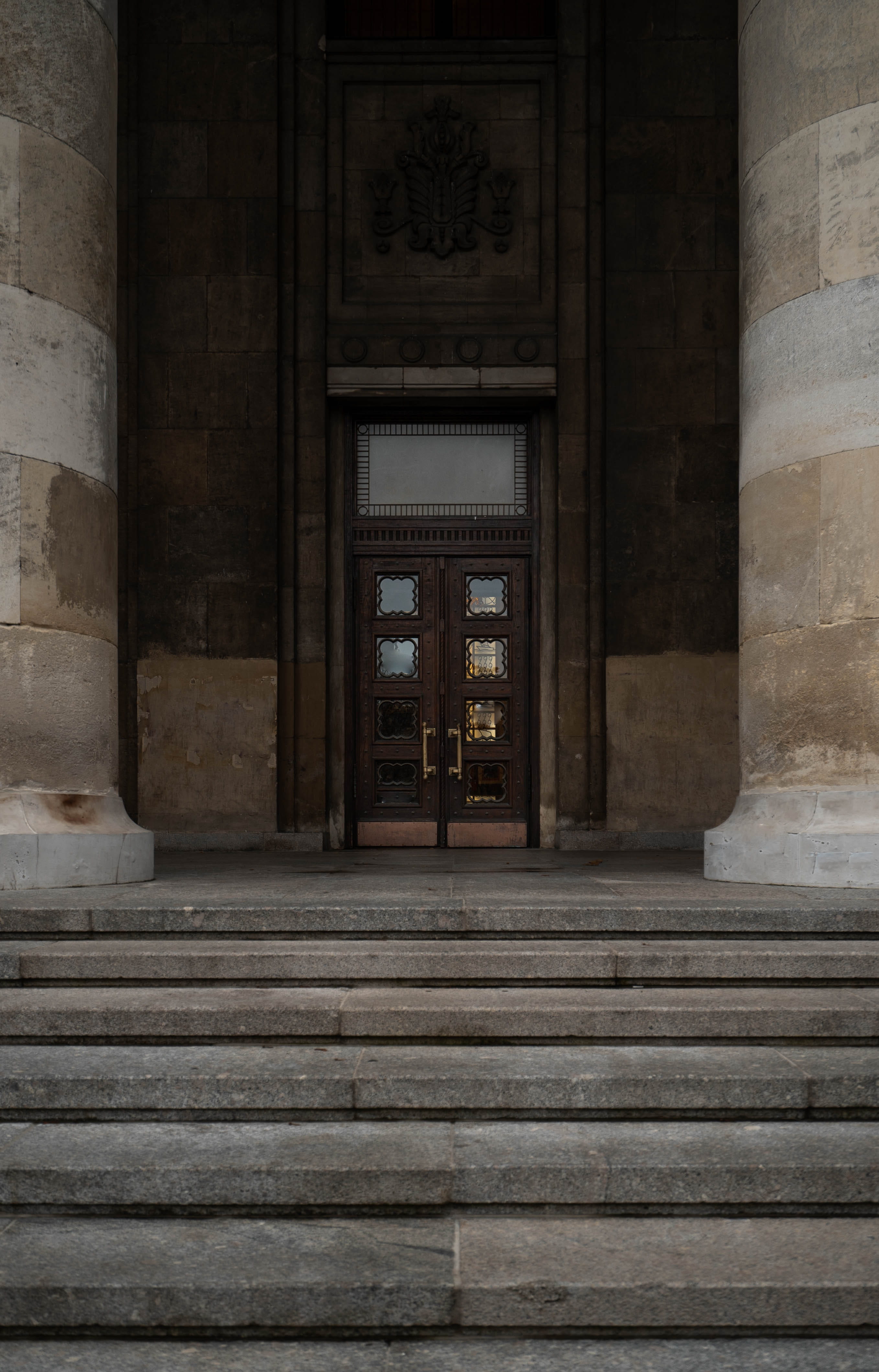 direction, built structure, the past, wooden, belief, slate, column, door, wood - material, staircase, patio, day, building exterior, place of worship, Phone HD Wallpaper