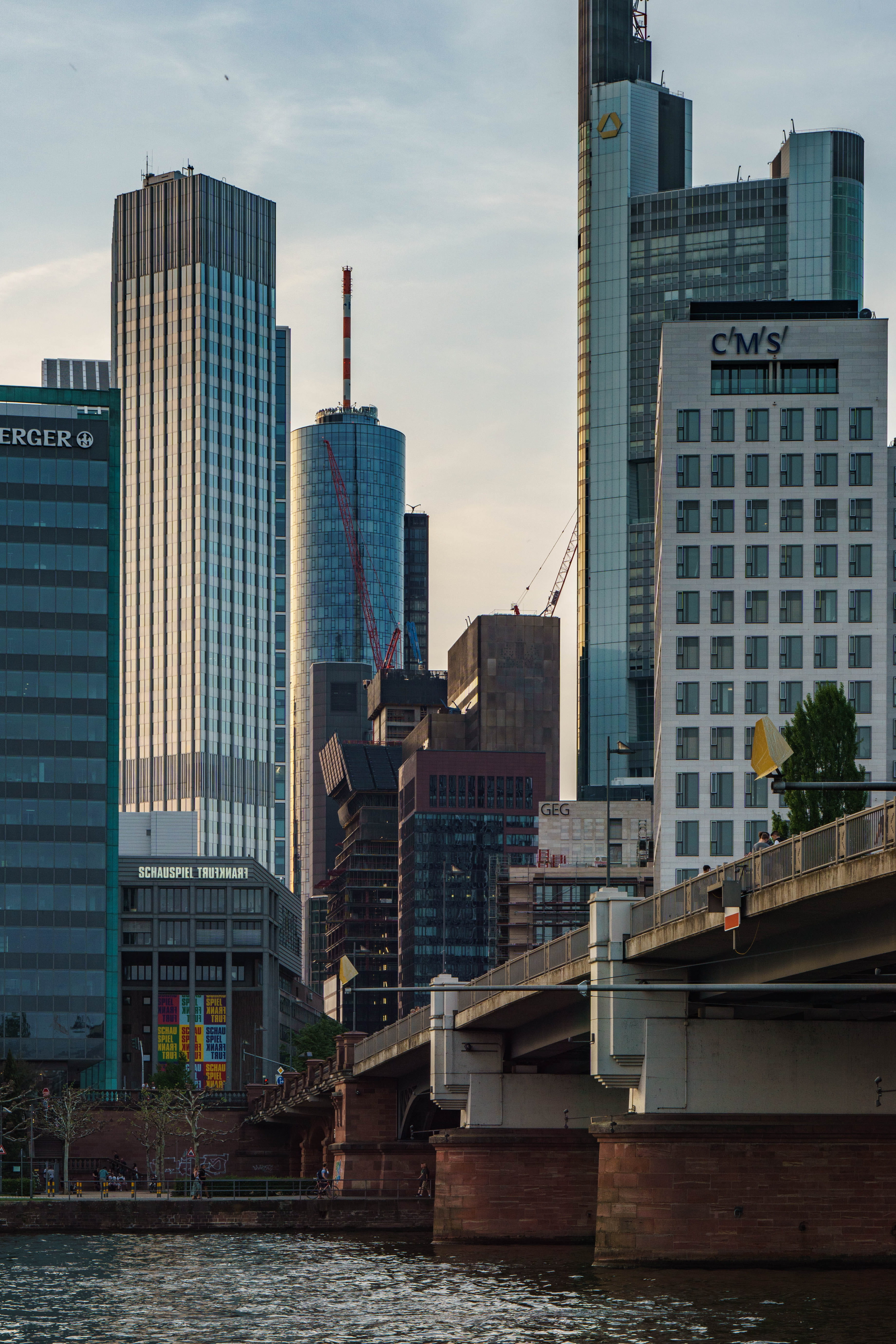 after hour, skyscraper, busy, water, trafic, frankfurt, office building exterior, tall - high, business, cityscape, neighborhood, landscape, office, modern, Phone HD Wallpaper