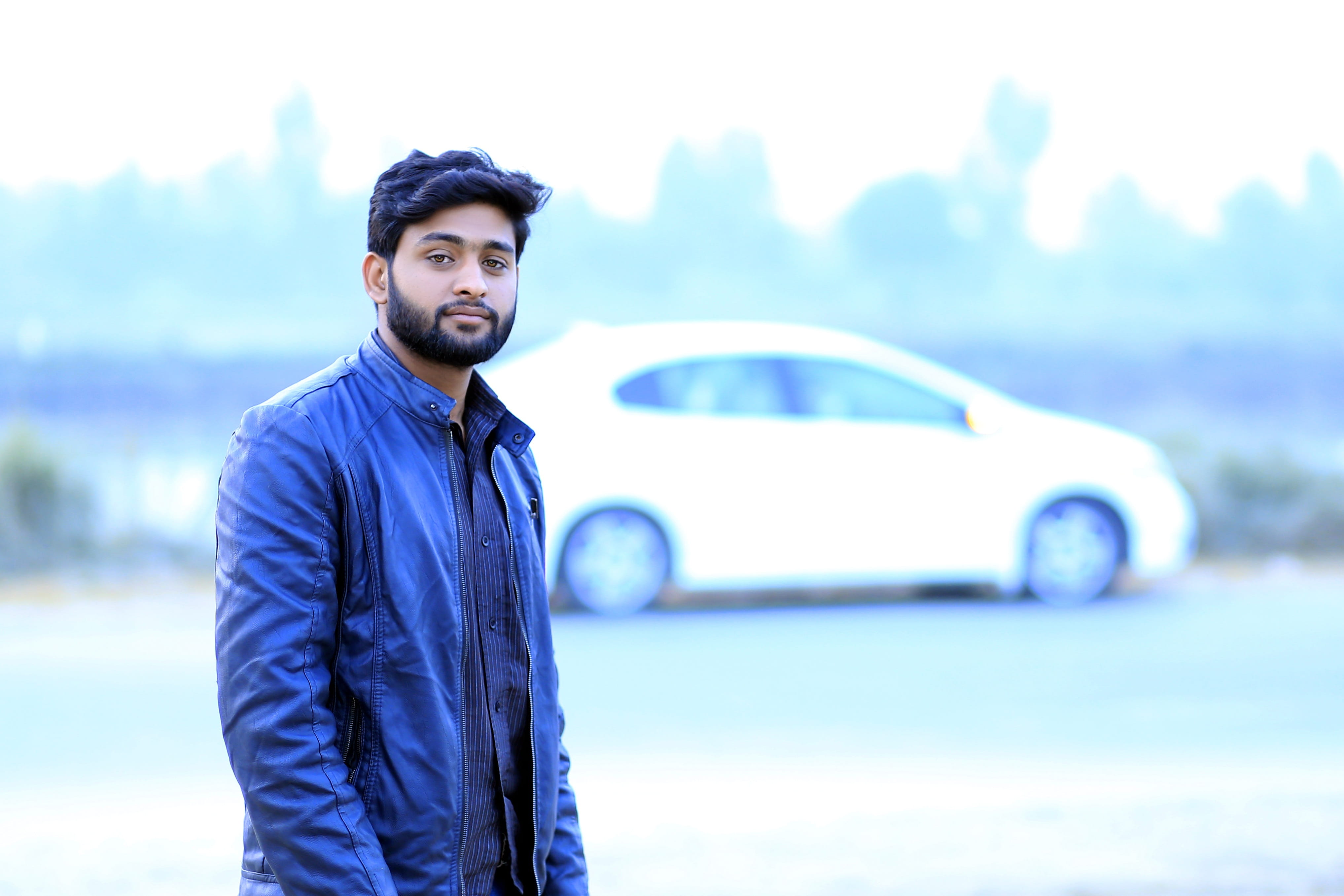 pakistani boy, transportation, waist up, focus on foreground, mode of transportation, one person, portrait, casual clothing, day, outdoors, front view, HD Wallpaper