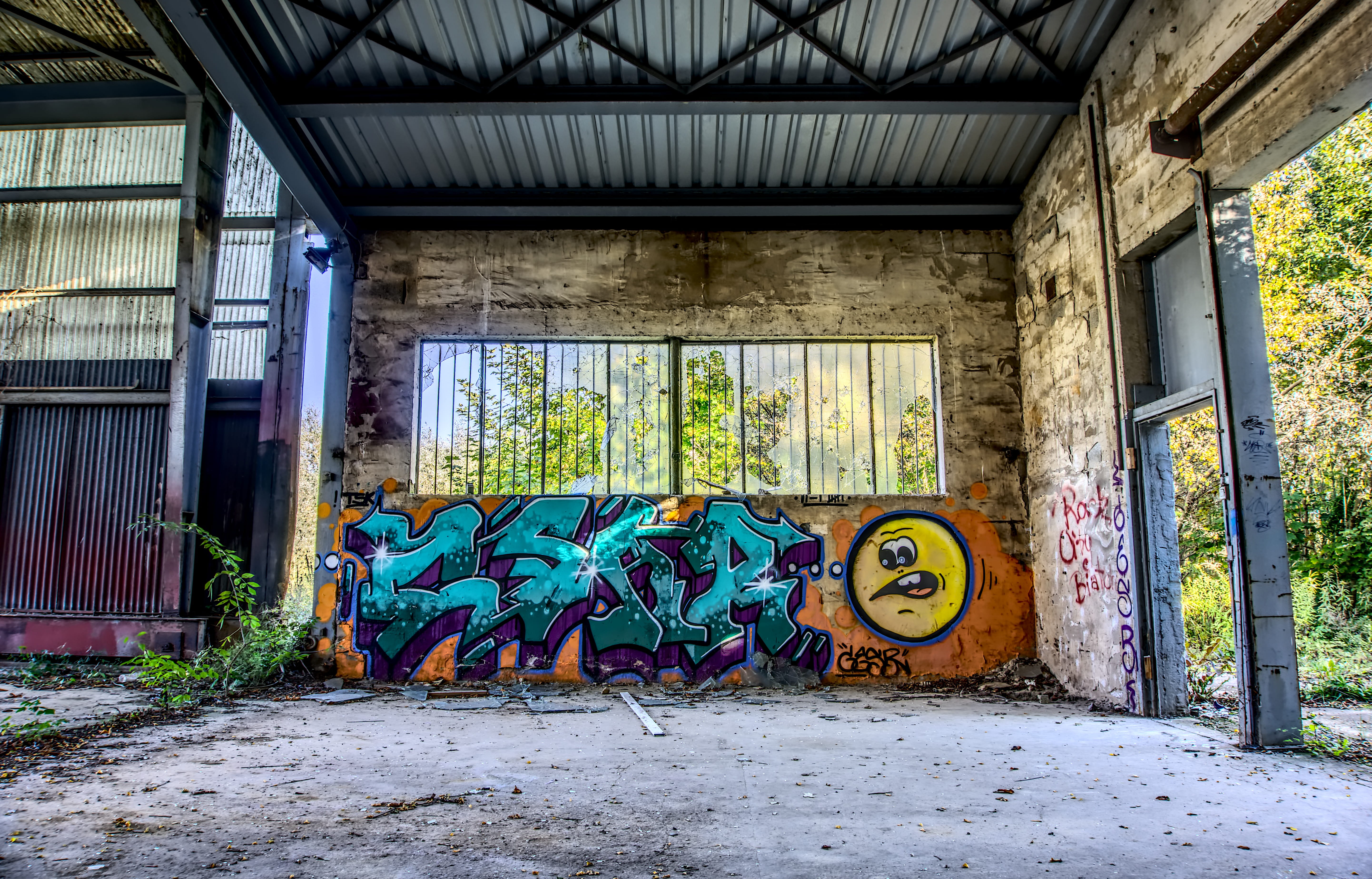 messy, mural, architecture, built structure, day, graphic, outdoors, wall - building feature, hdr, broken, window, high dynamic range, 5K, door, no people, HD Wallpaper
