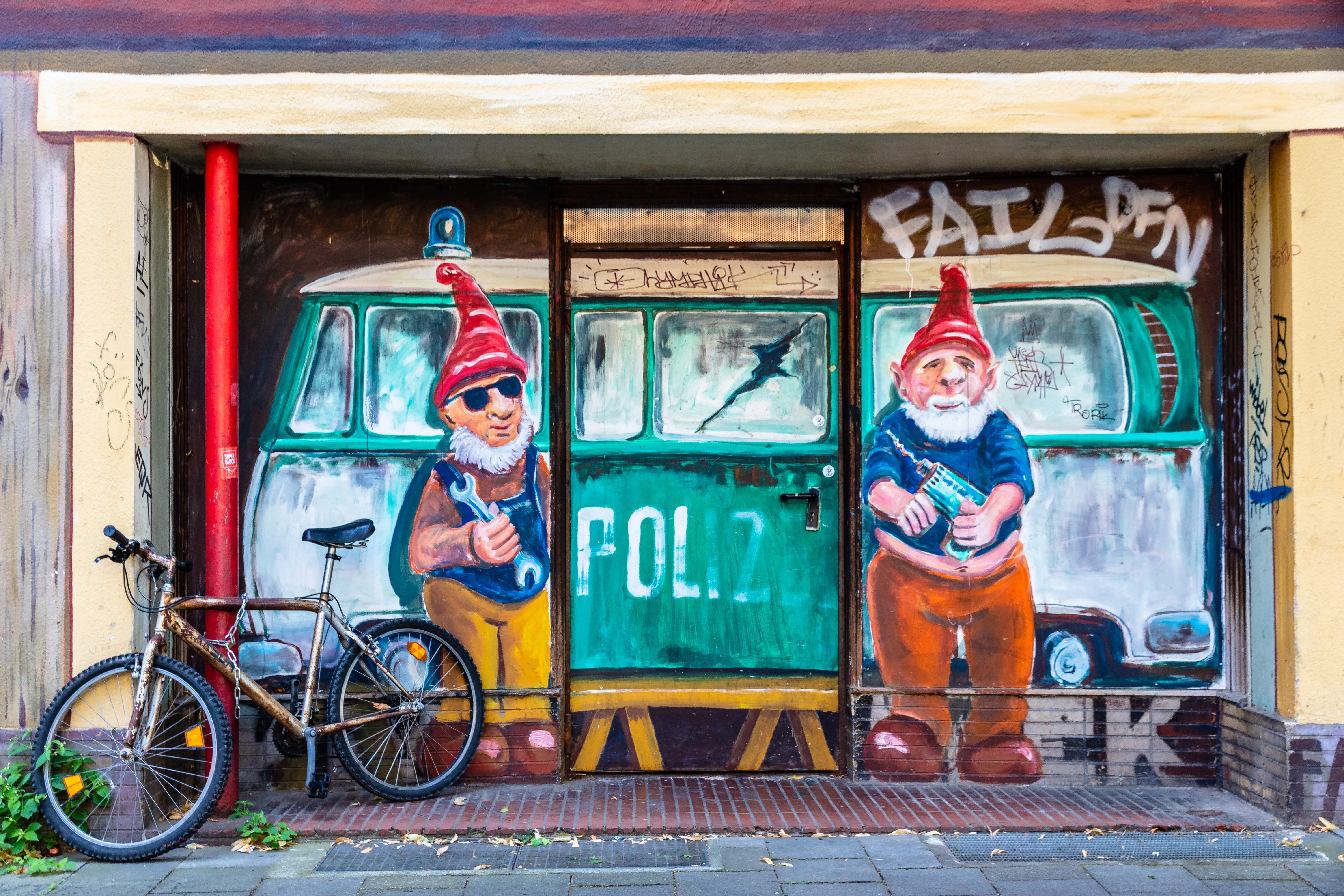 art and craft, female likeness, wall, street, day, painted, pine street, young adult, creativity, mural, city, grafitti, two people, painting, people, multi colored, HD Wallpaper