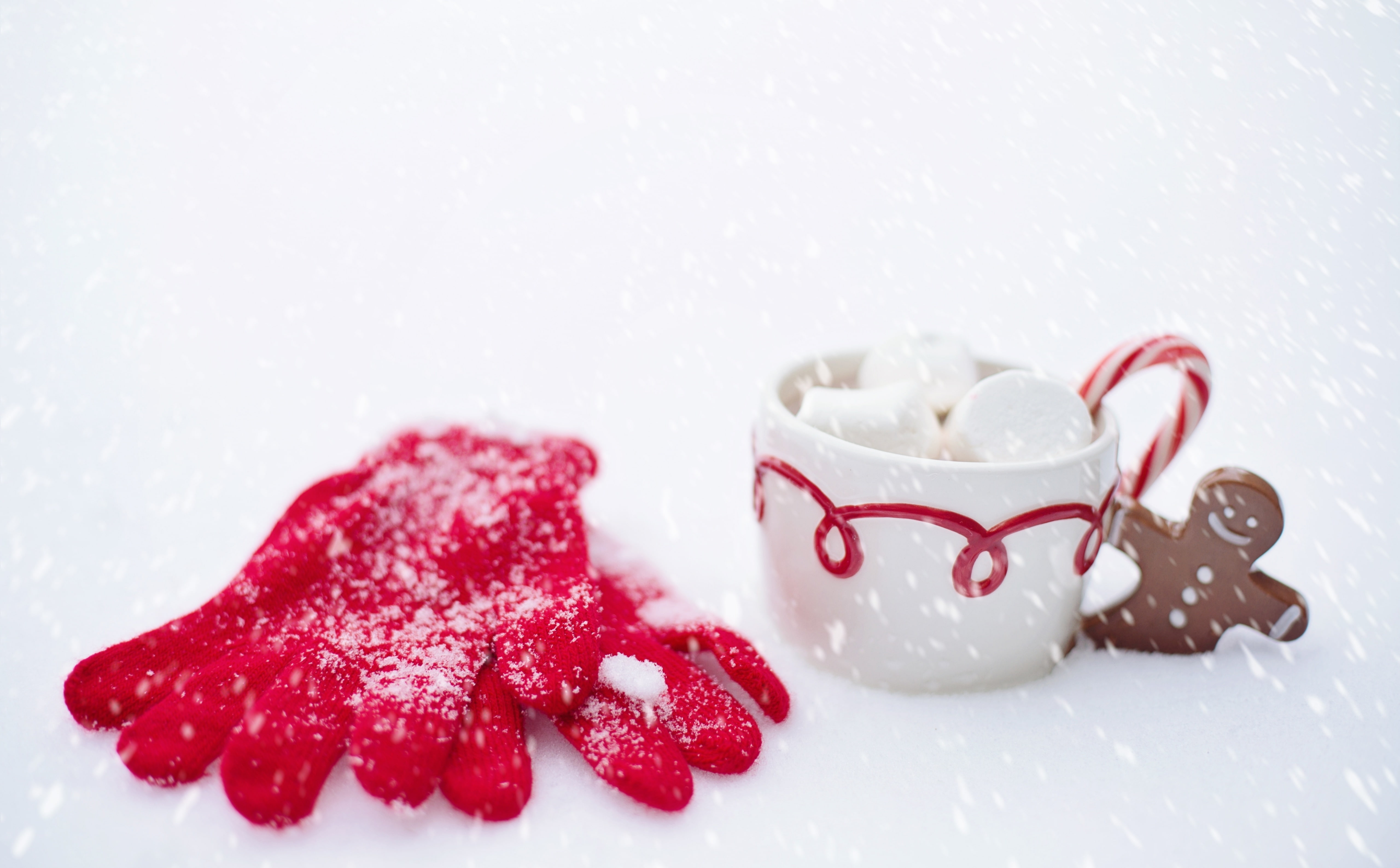 white background, white color, delicious, redgloves, newyear, wintergloves, Xmas, beverage, Snowy, MerryChristmas, GingerbreadMan, Warm, Gloves, Beautiful, HD Wallpaper