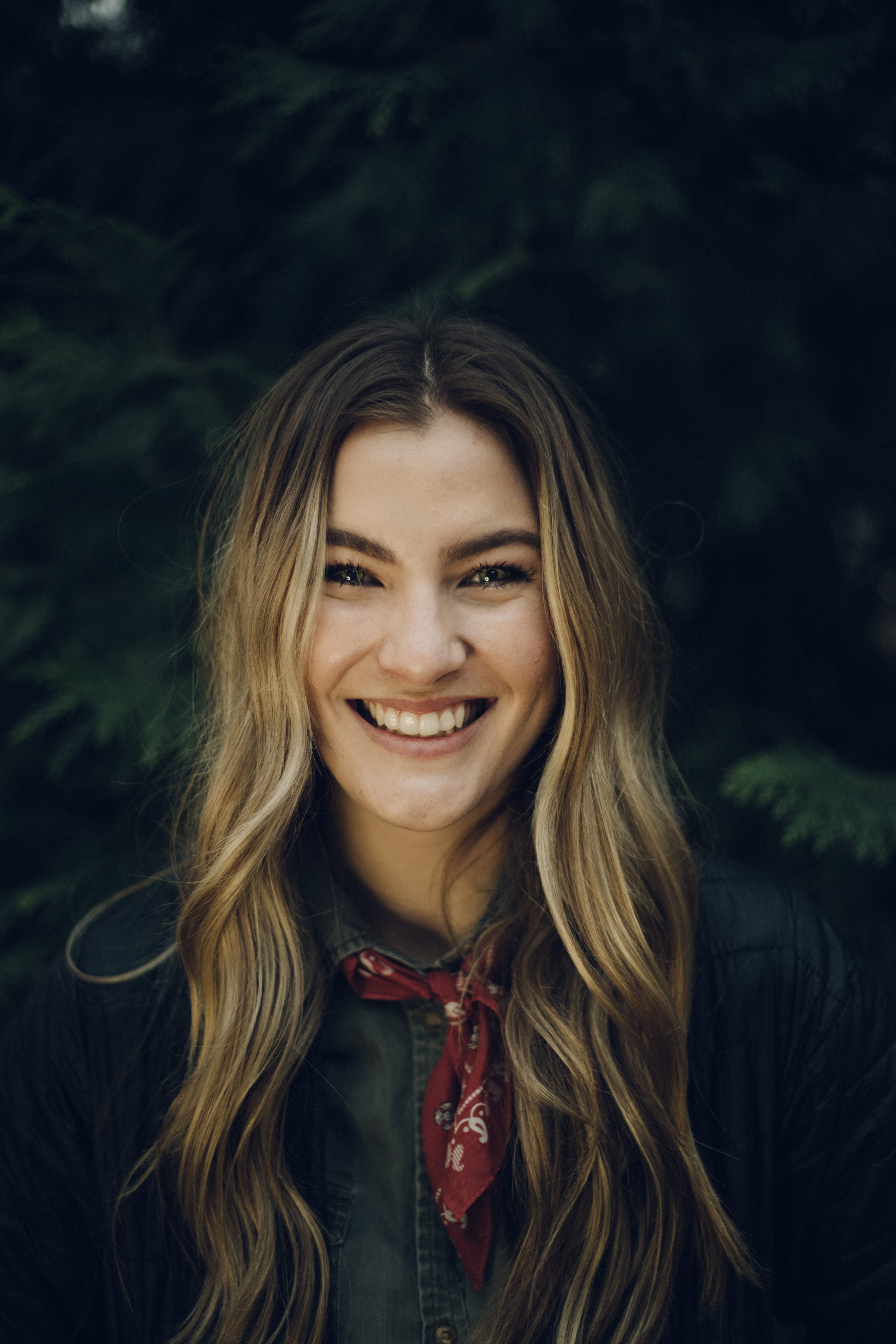 button, emotion, beautiful woman, young adult, kerchief, toothy smile, female, adult, headshot, wearing, 5K, hairstyle, front view, looking at camera, Phone HD Wallpaper