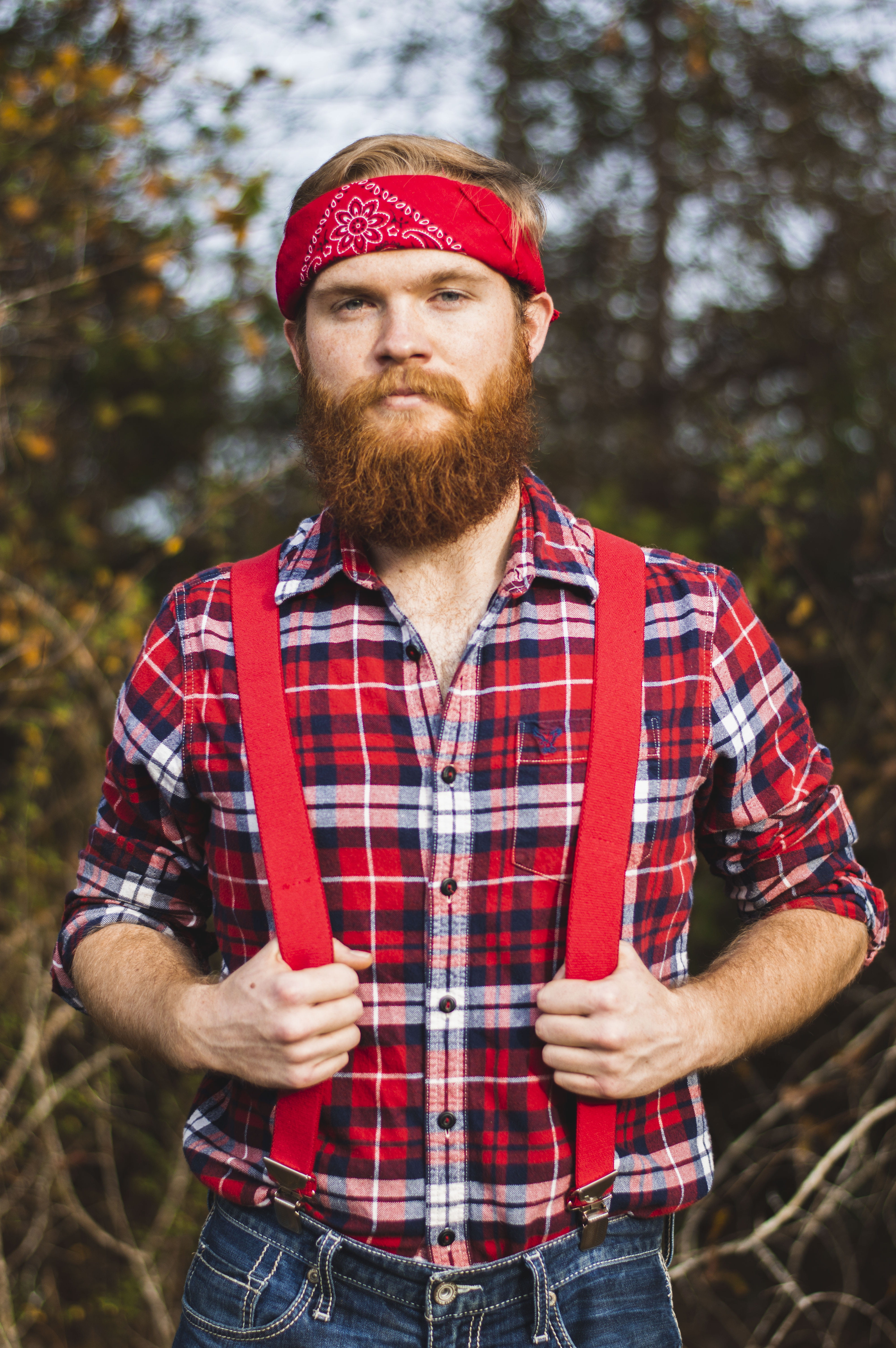 man, young adult, 5K, standing, waist up, kerchief, plant, red, wearing, nature, white, outdoors, leisure activity, photo, focus on foreground, plaid shirt, Phone HD Wallpaper