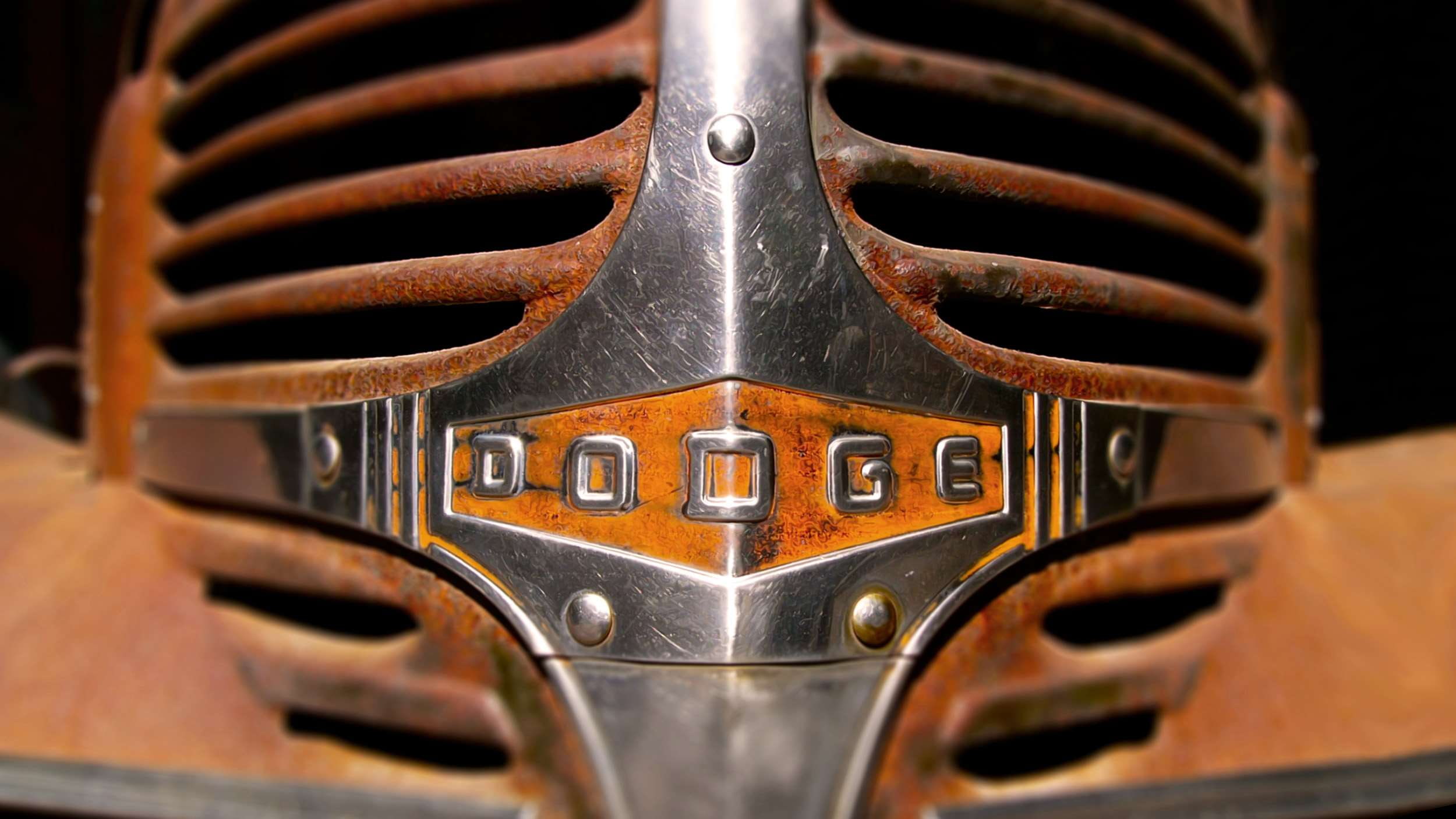 still life, extreme close-up, emblem, antique, close-up, truck, work truck, technology, equipment, group of objects, auto, old, full frame, rural, obsolete, HD Wallpaper
