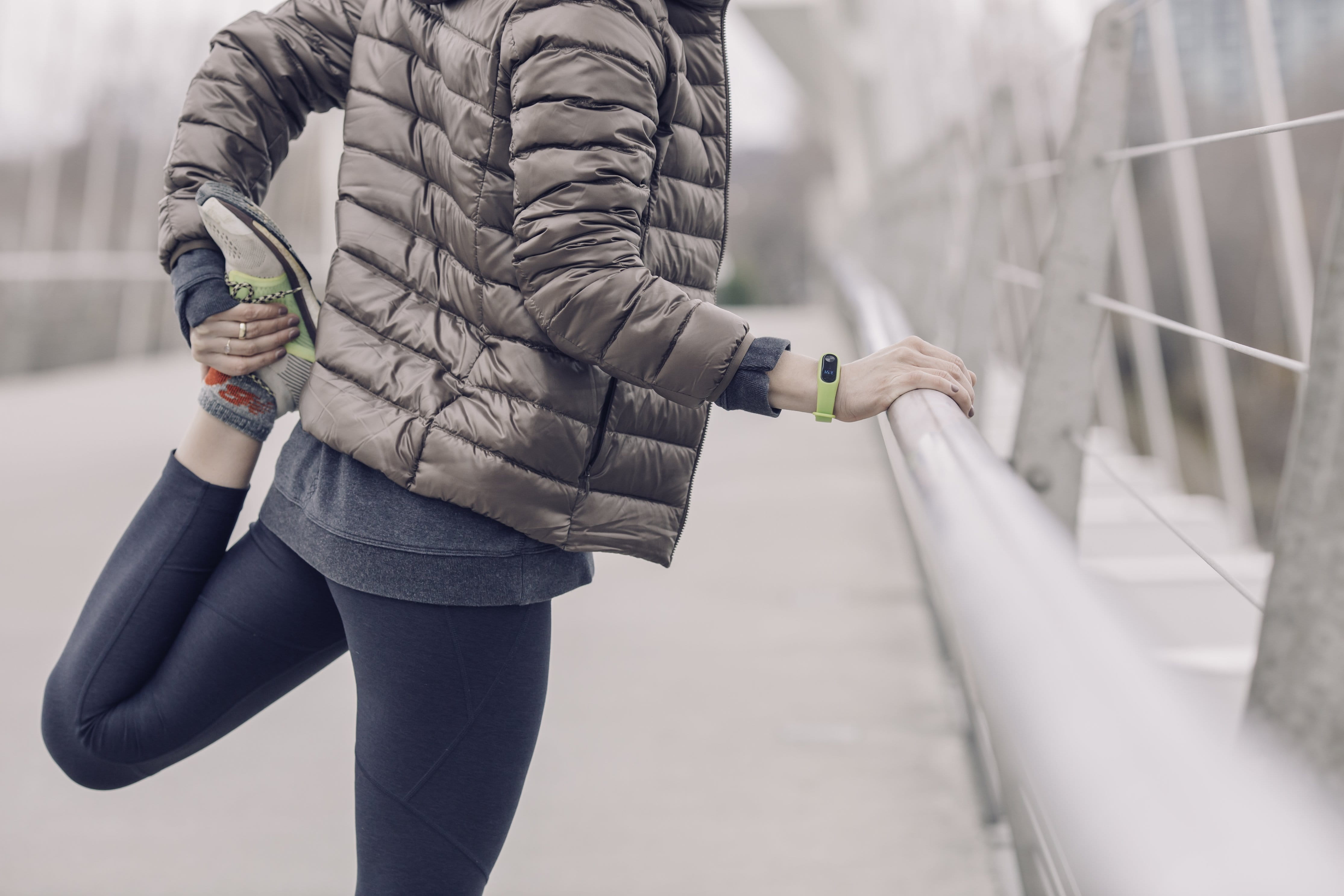holding, 4K, architecture, hood, shoe, human body part, young adult, hood - clothing, exercising, sport, stretching, running, exercise, girl, clothing, HD Wallpaper