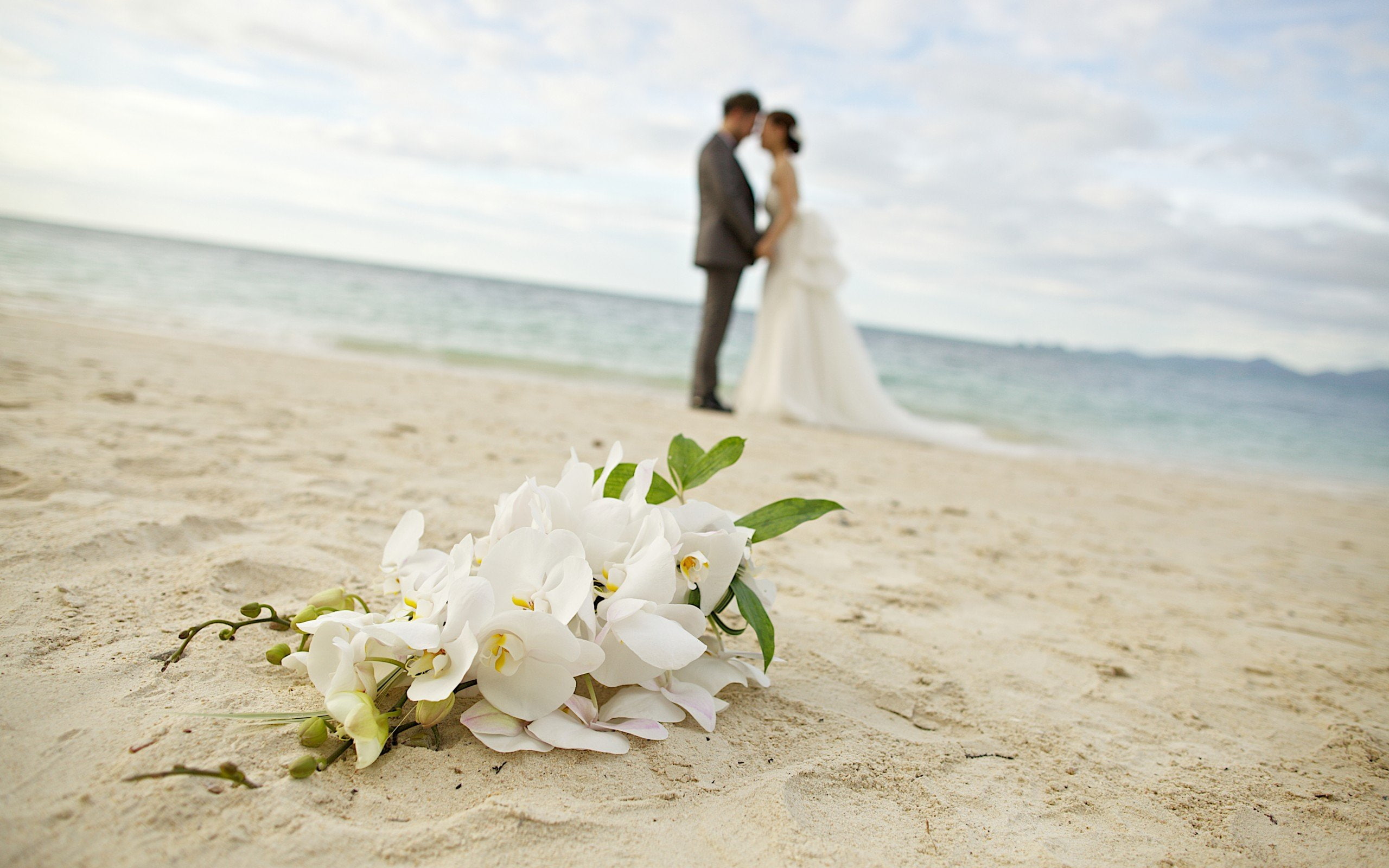 beach, love, merrid, sea, 2K, forever, couple, HD Wallpaper