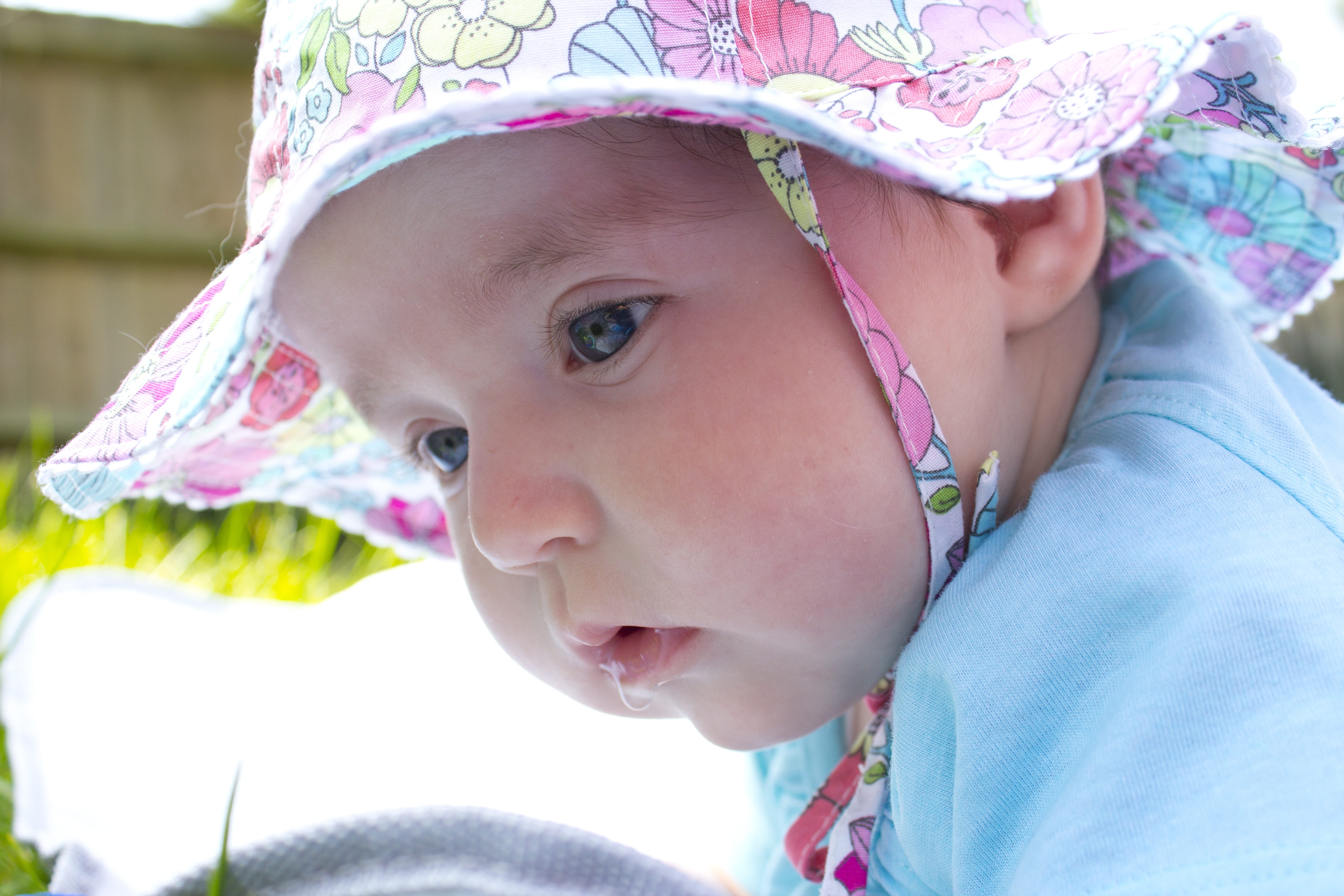 females, suckling, lifestyles, blue eyes, real people, pink color, portrait, focus on foreground, baby, headshot, day, Dribble, contemplation, floral, childhood, HD Wallpaper
