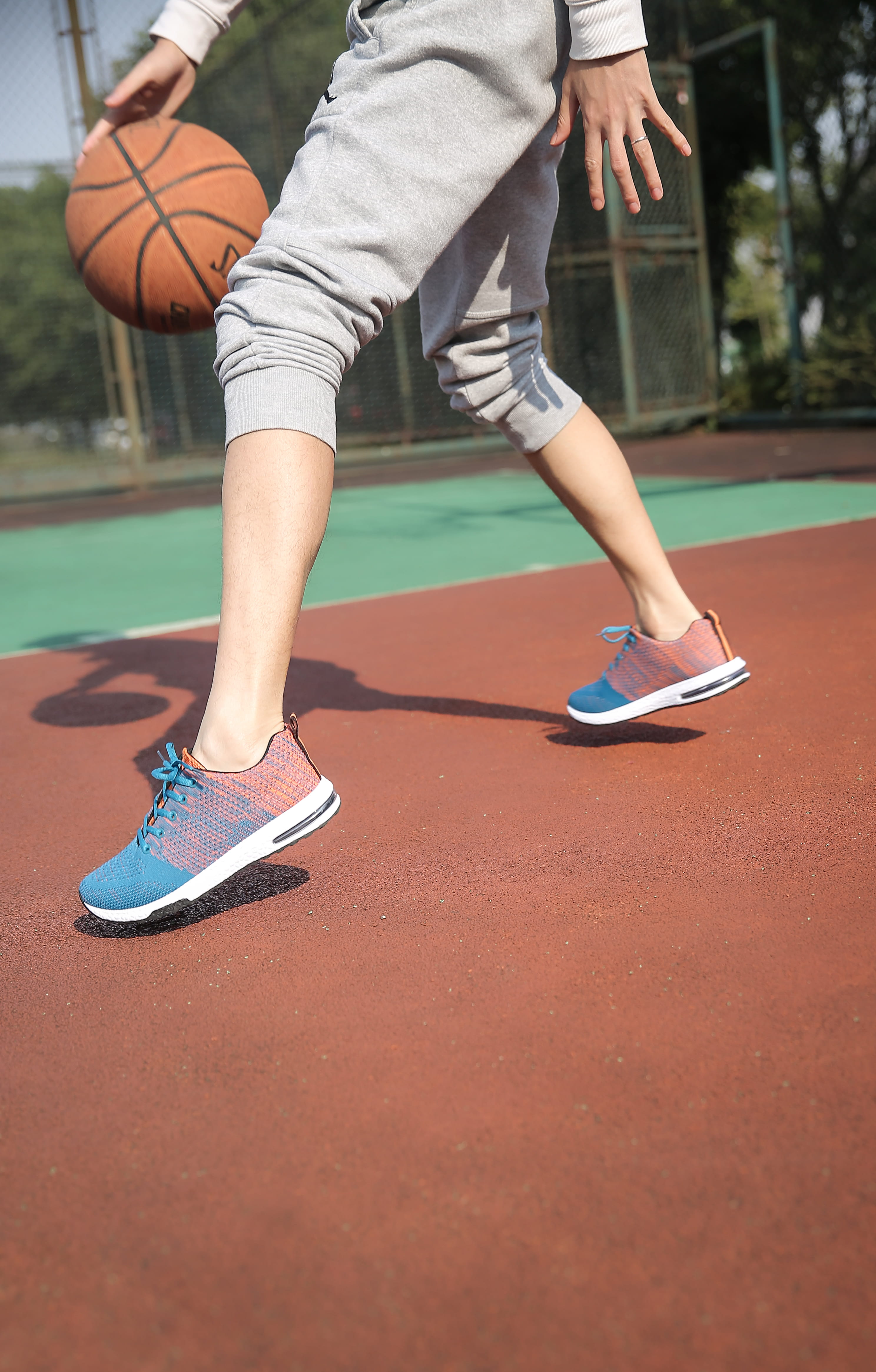 feet, sports equipment, child, males, exercise, basketball, lifestyles, 4K, shoe, men, athlete, low section, footwear, ball, one person, real people, person, Phone HD Wallpaper