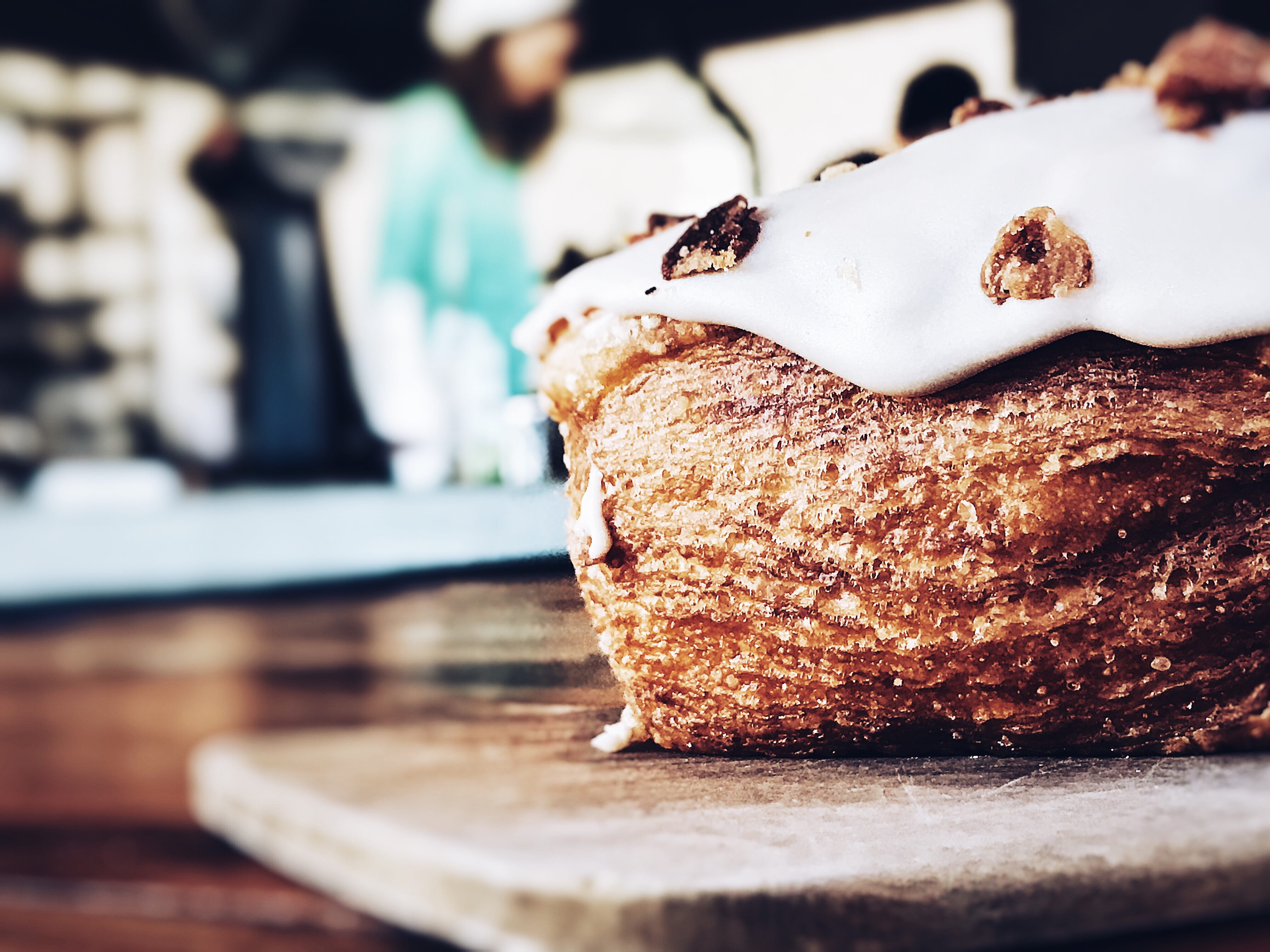 unhealthy eating, devout coffee, bakery, temptation, coffee, 4K, no people, cake, freshness, serving size, focus on foreground, indulgence, bacon, doughnut, HD Wallpaper