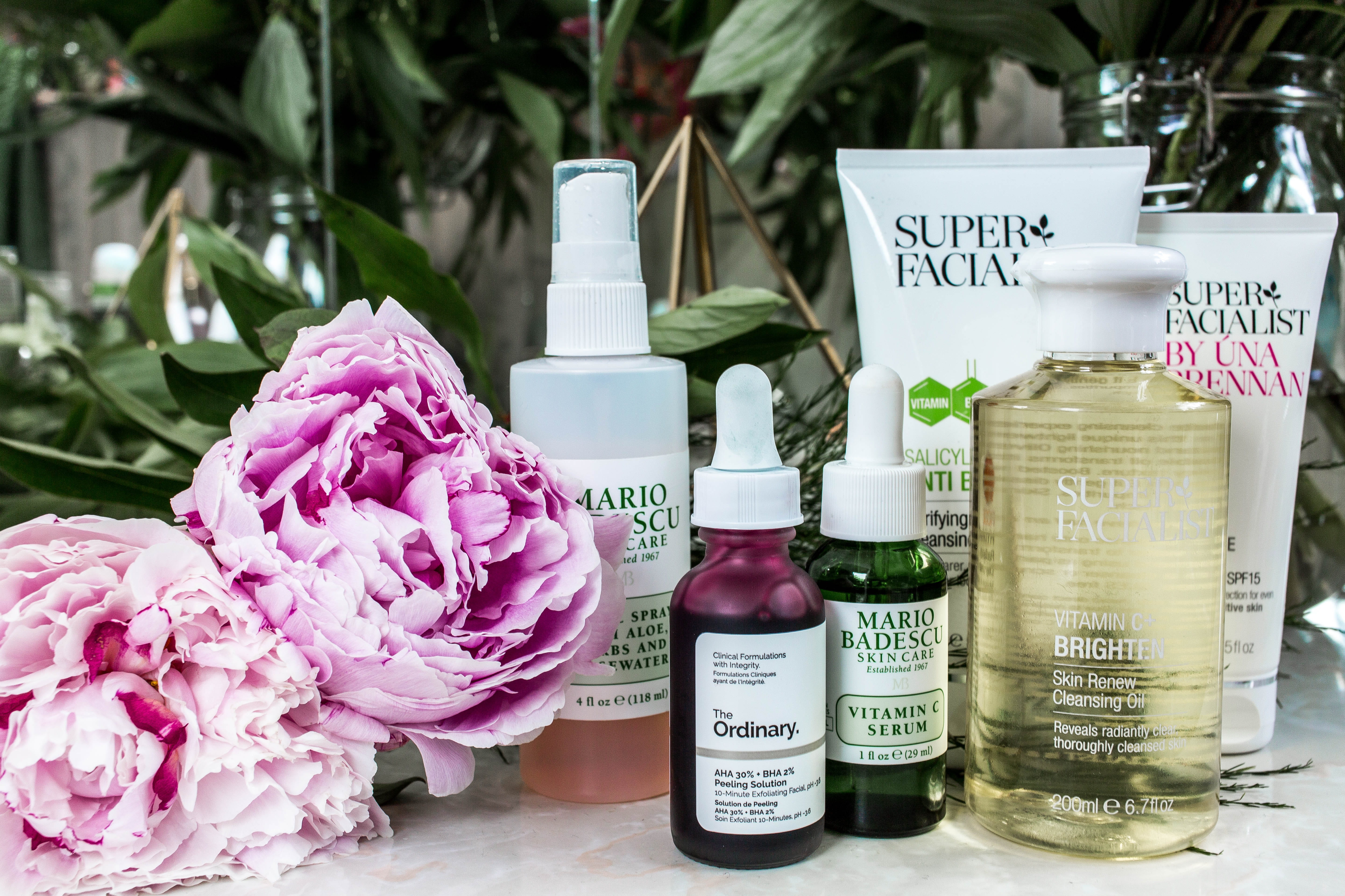 elegance, cleansing, skin care, healthcare And Medicine, freshness, assorted, luxury, labeled, serum, green, plant, 5K, petaled, moisturizer, spa Treatment, HD Wallpaper