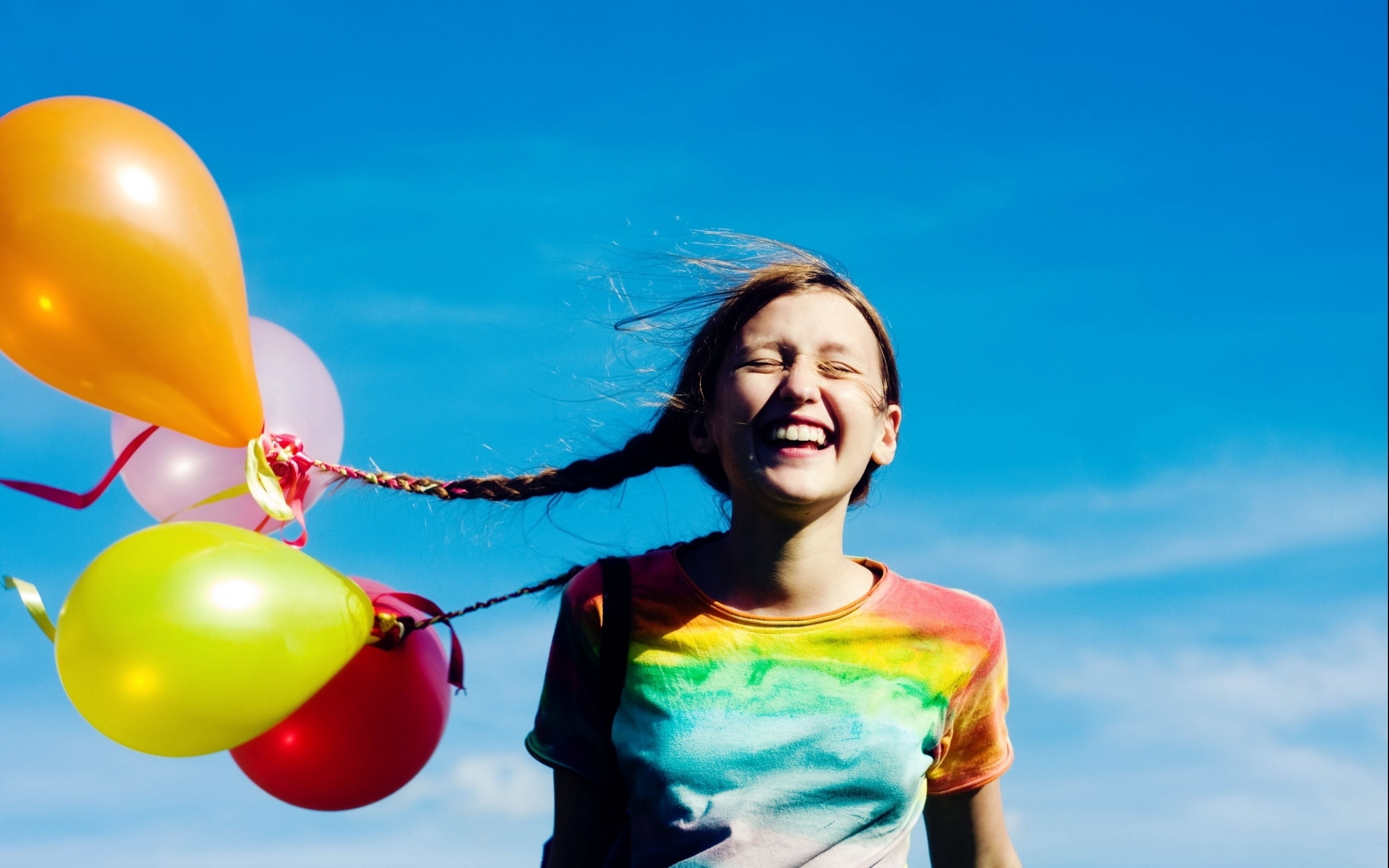 emotion, helium Balloon, crew, lifestyles, beautiful, ecstatic, blowing, casual clothing, nature, real people, yellow, men, cute, positive Emotion, celebration, HD Wallpaper