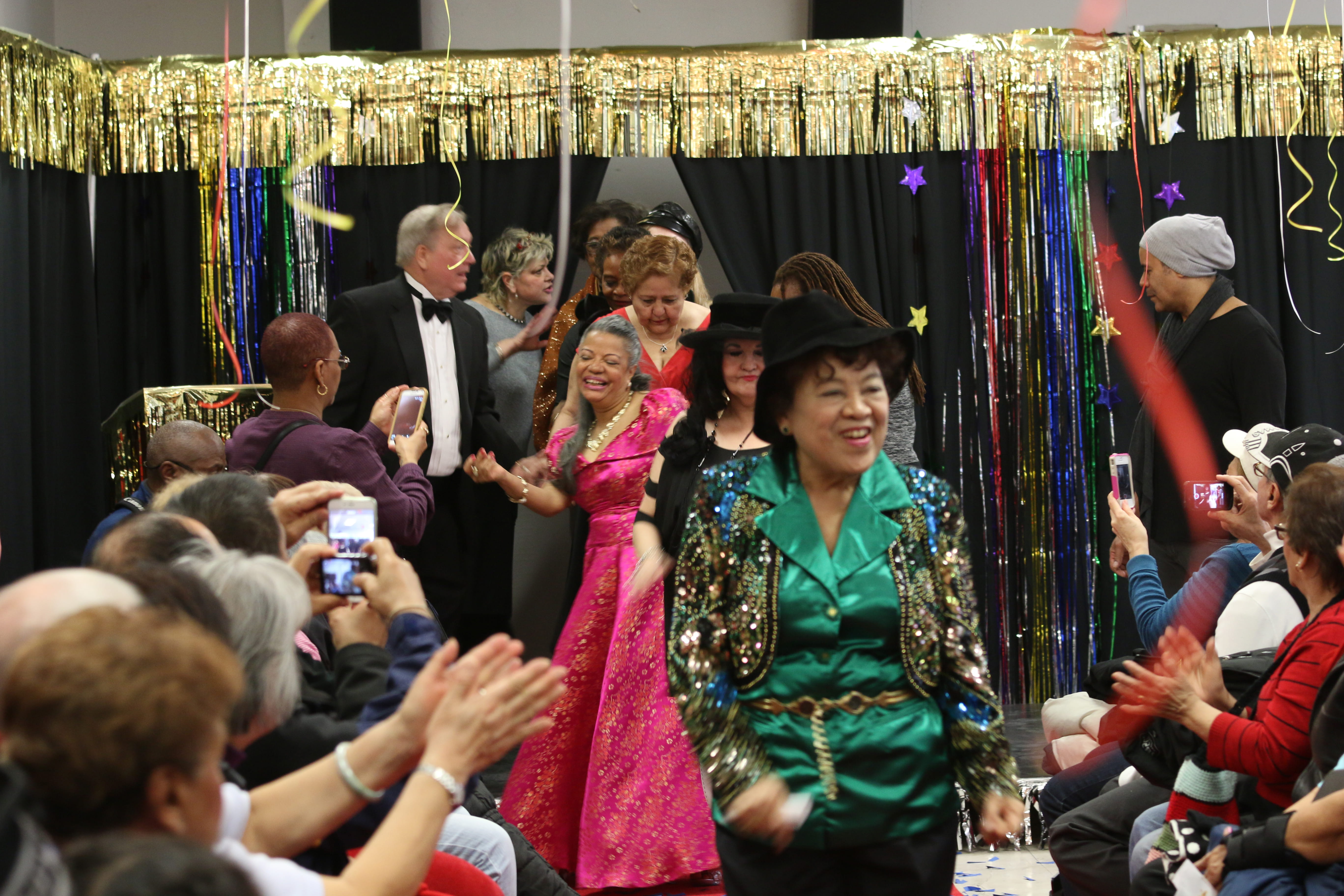 runway, beauty, group, old woman, real people, elderly, fun, males, traditional clothing, celebration, togetherness, large group of people, group of people, HD Wallpaper