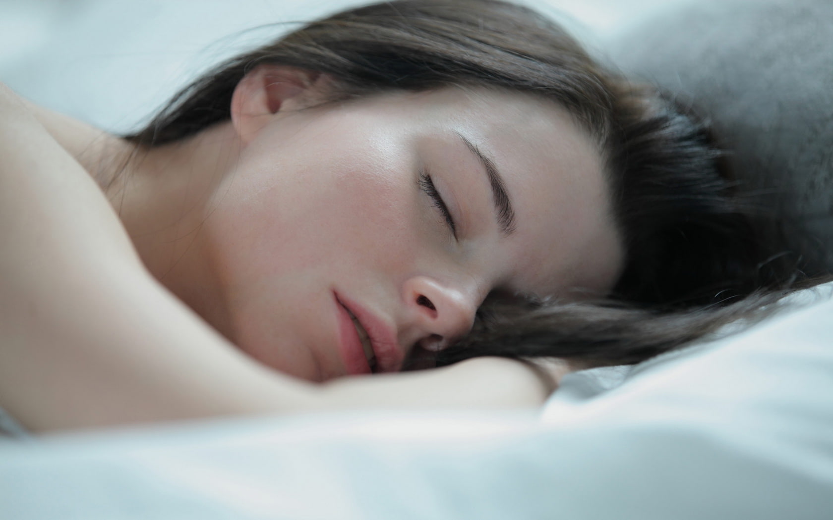 720P, sleeping, woman, brunette, girl, beautyful, HD Wallpaper