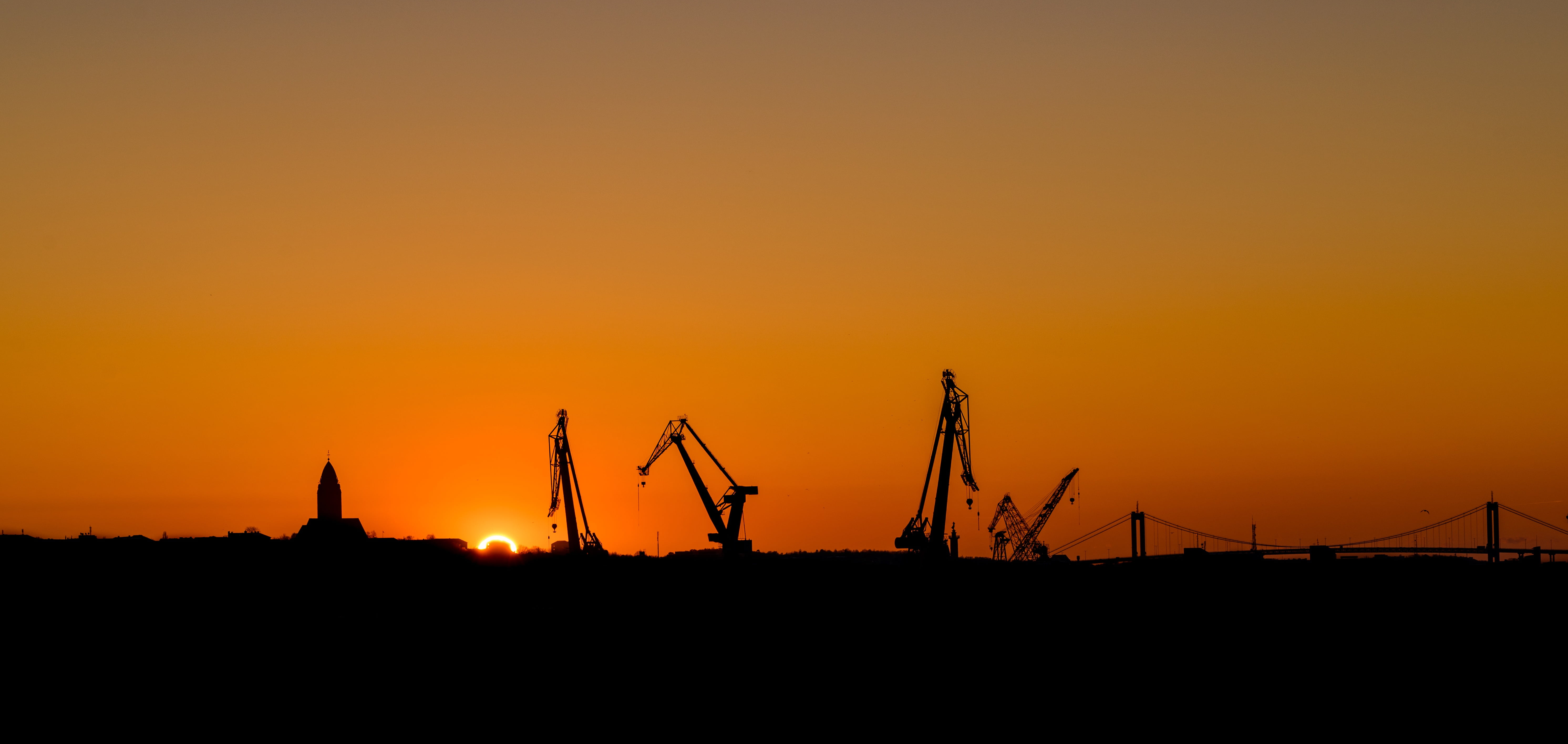 beautifully, development, copy space, nature, construction site, colors, dusk, gothenburg, business, no people, sky, orange color, clear sky, views, crane - Construction Machinery, HD Wallpaper