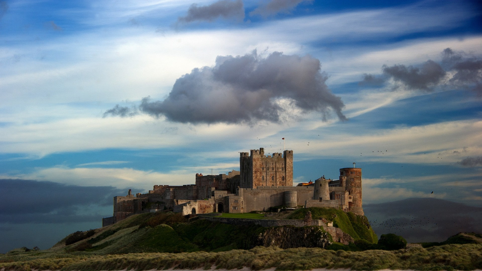 1080P, field, clouds, landscape, castle, tower, UK, rock, flag, nature, architecture, hills, England, trees, HD Wallpaper